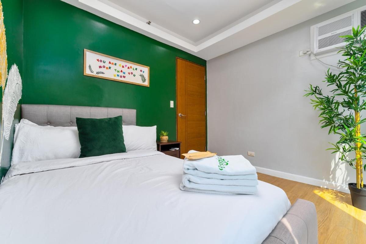 Luxe With 180 Stunning Views * Manila