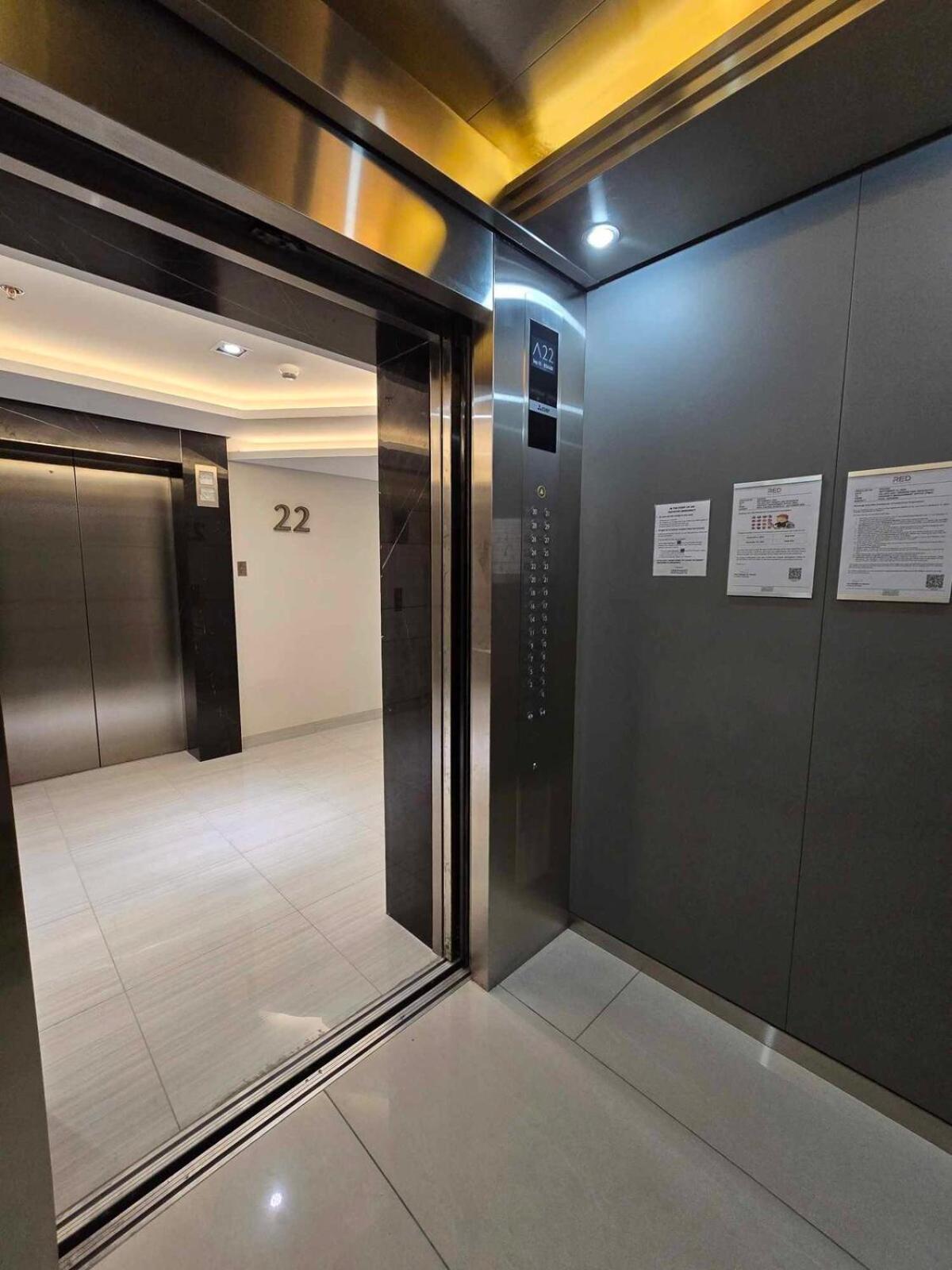Apartment Smdc Red Residences Makati W Own Parking Slot *