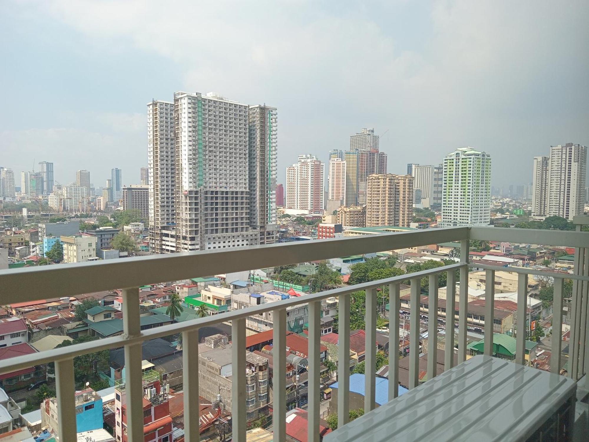 Next Door Ph Aparthotel Manila