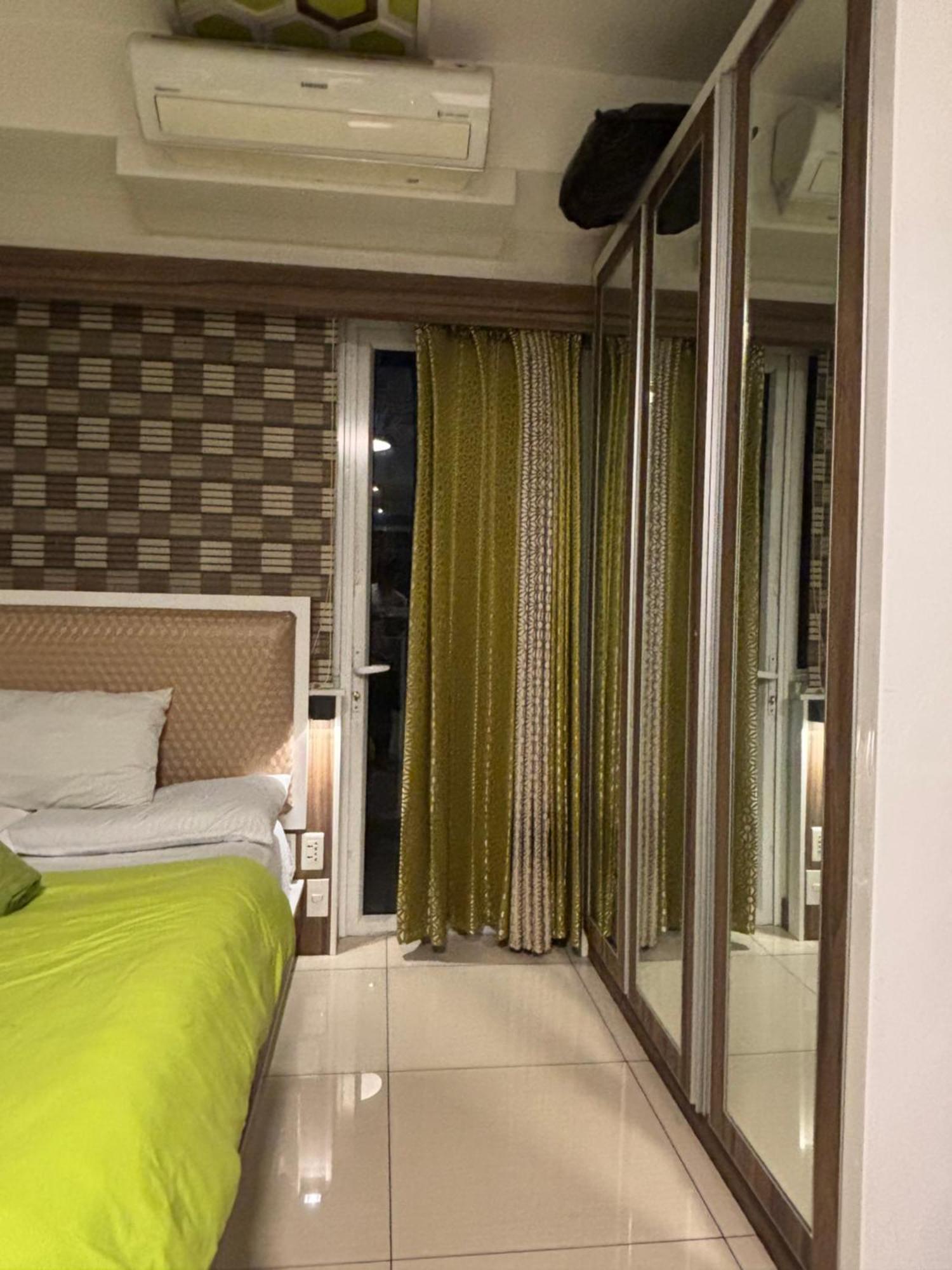Shell Residences - Rhoi Manila