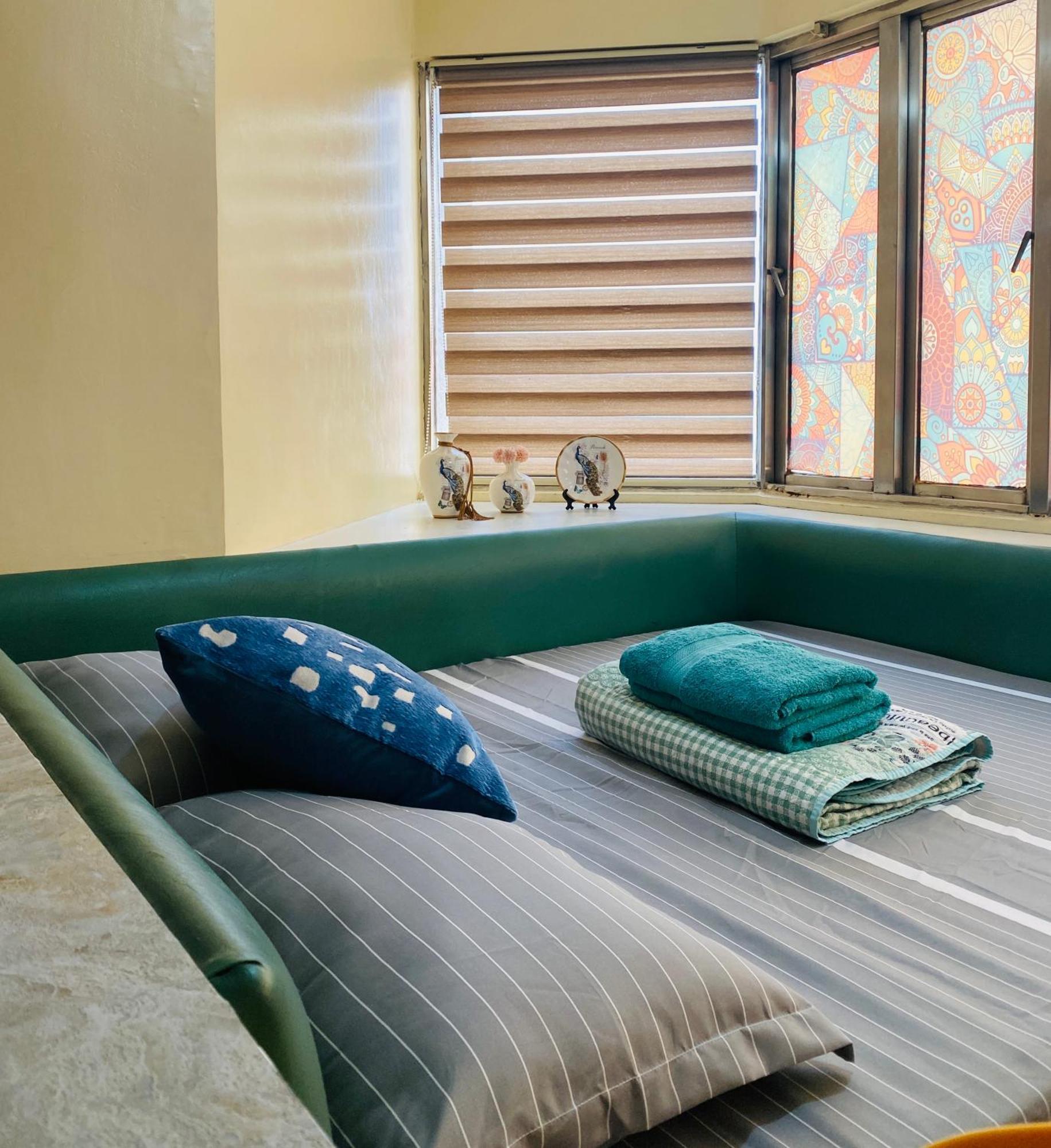 He Condotel Bell Apartment Manila