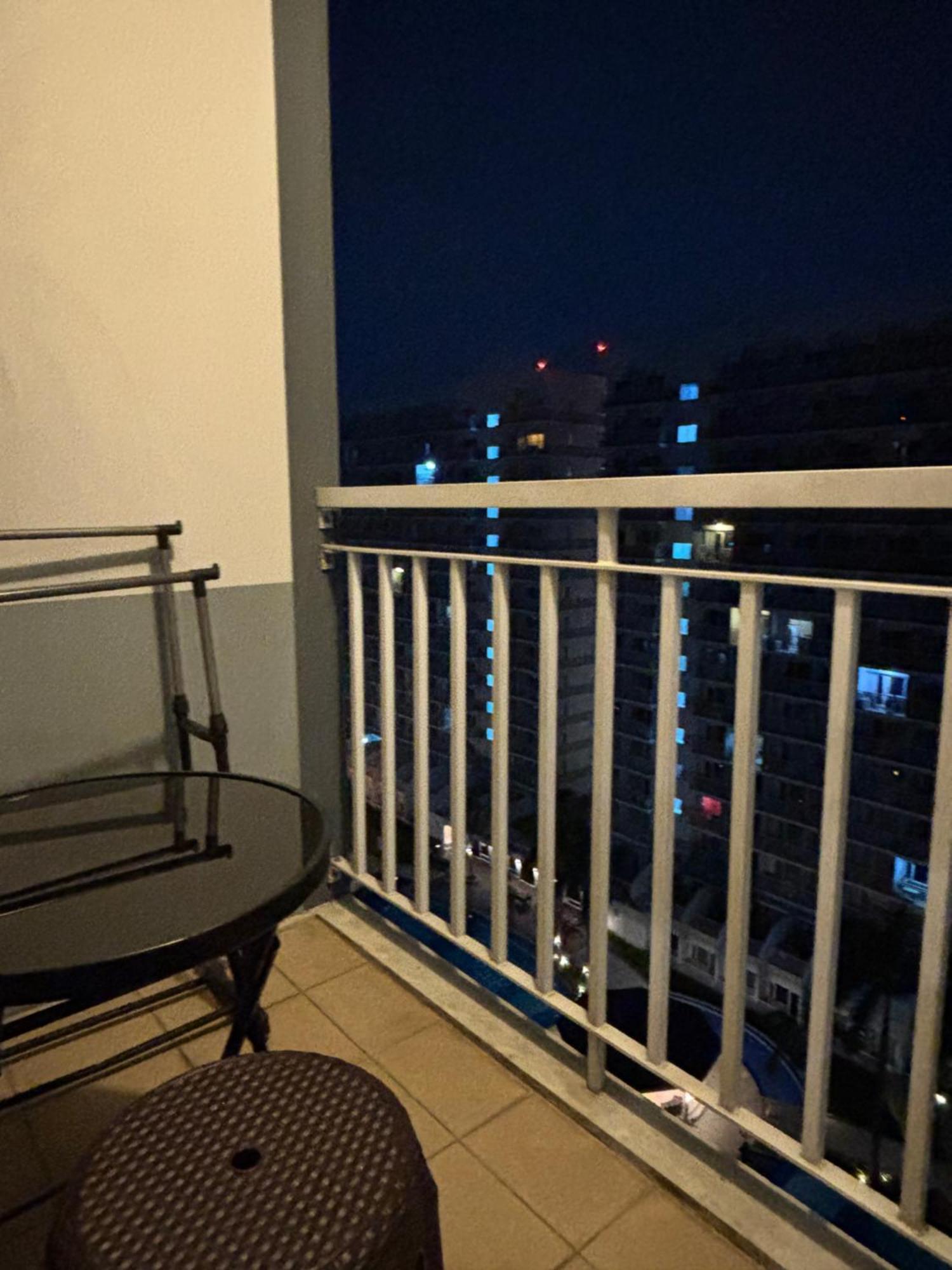 Shell Residences - Rhoi Aparthotel