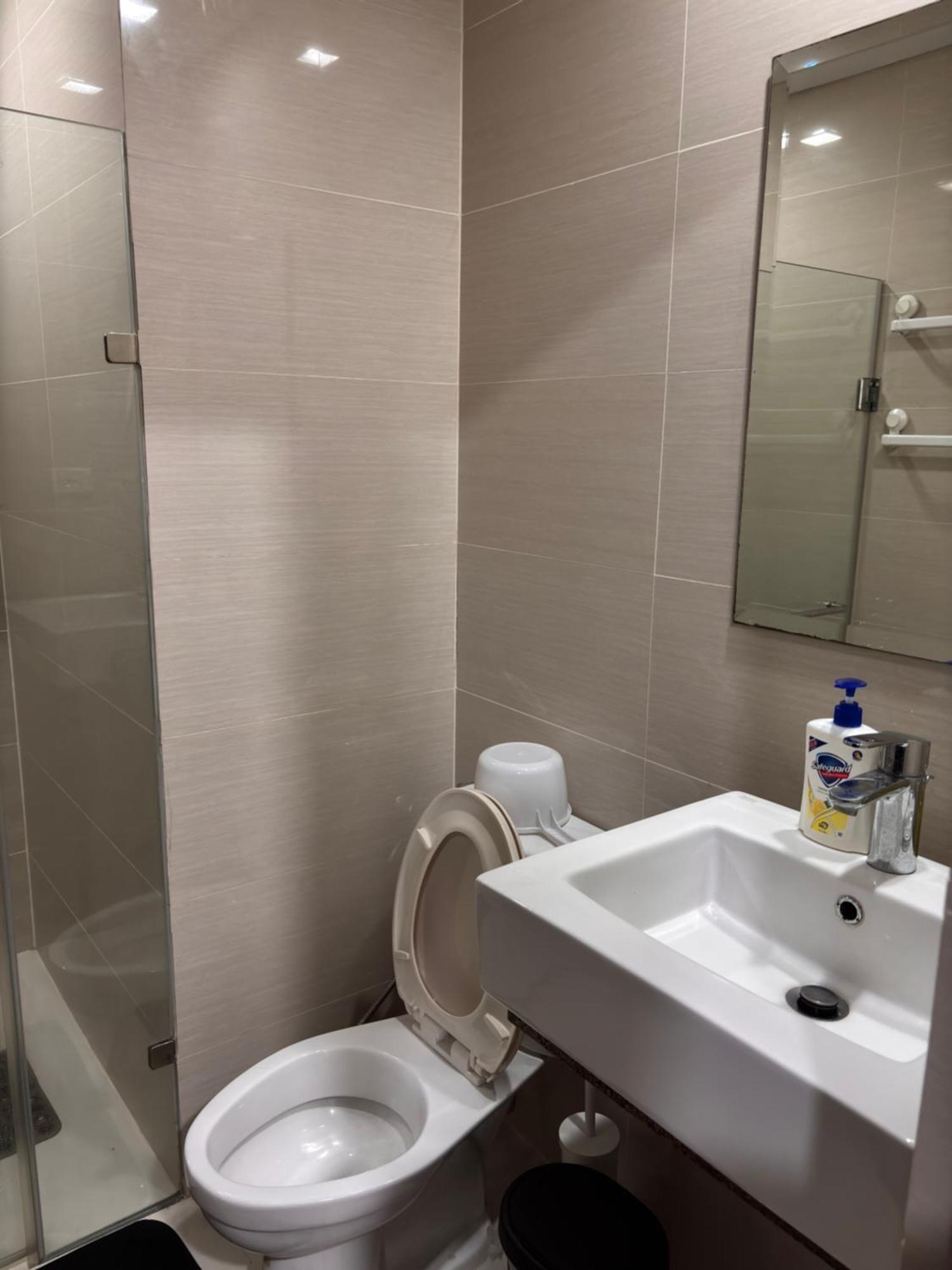 Aparthotel 101 Newport West Wing *