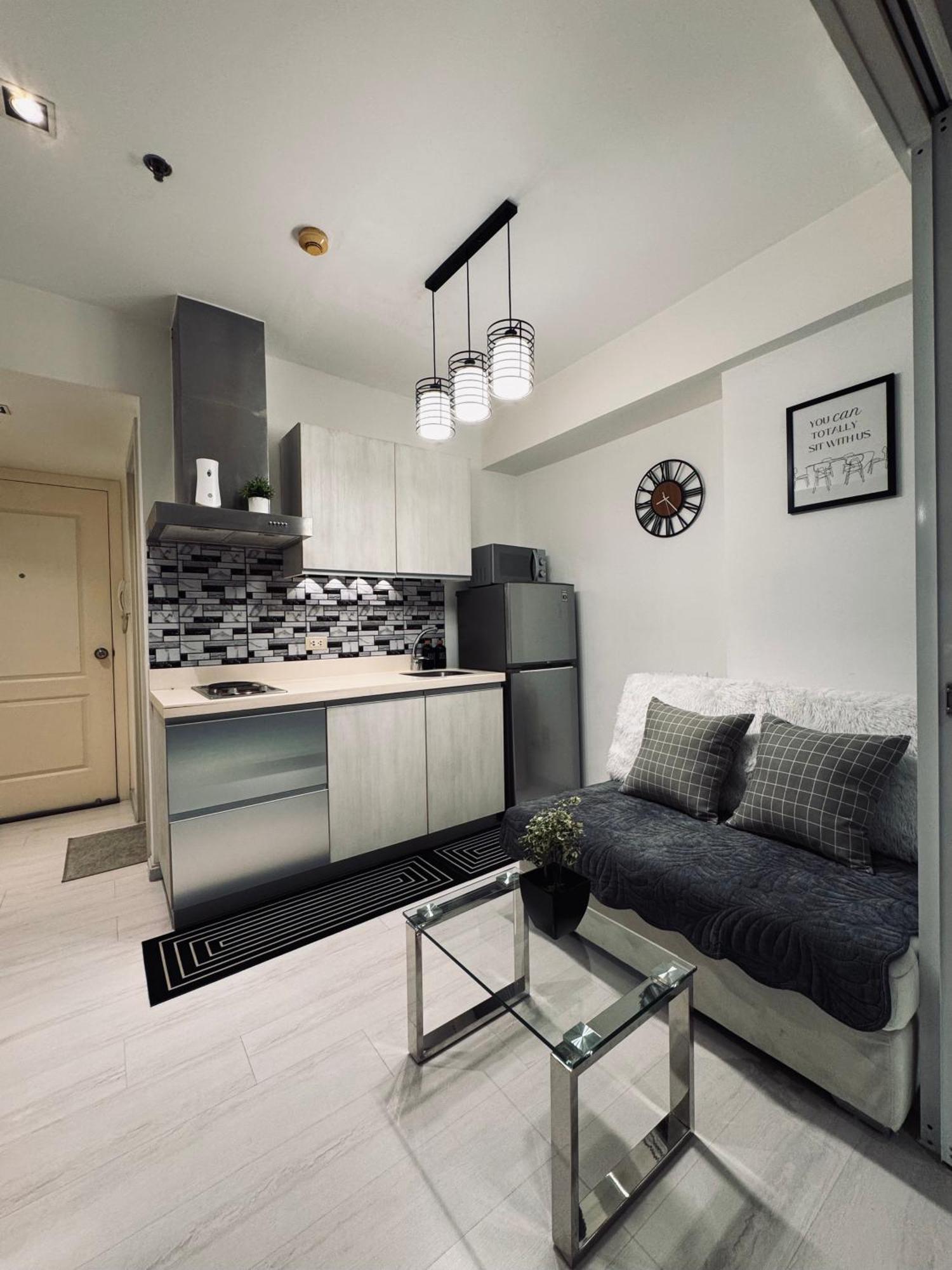 Azure Urban Resort-the Rustic Escape Apartment *