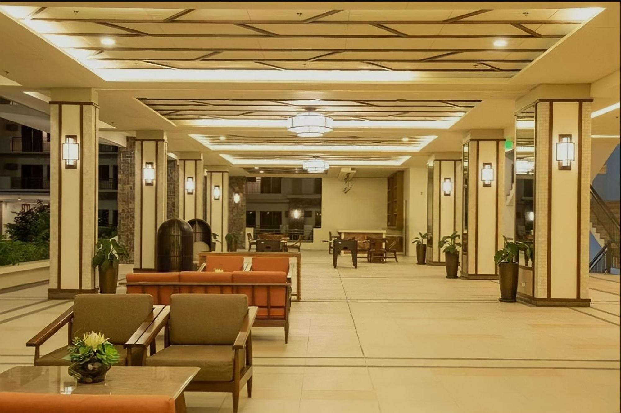 Apartment Stylish & Spacious Place Near Bgc Fast Wi-fi