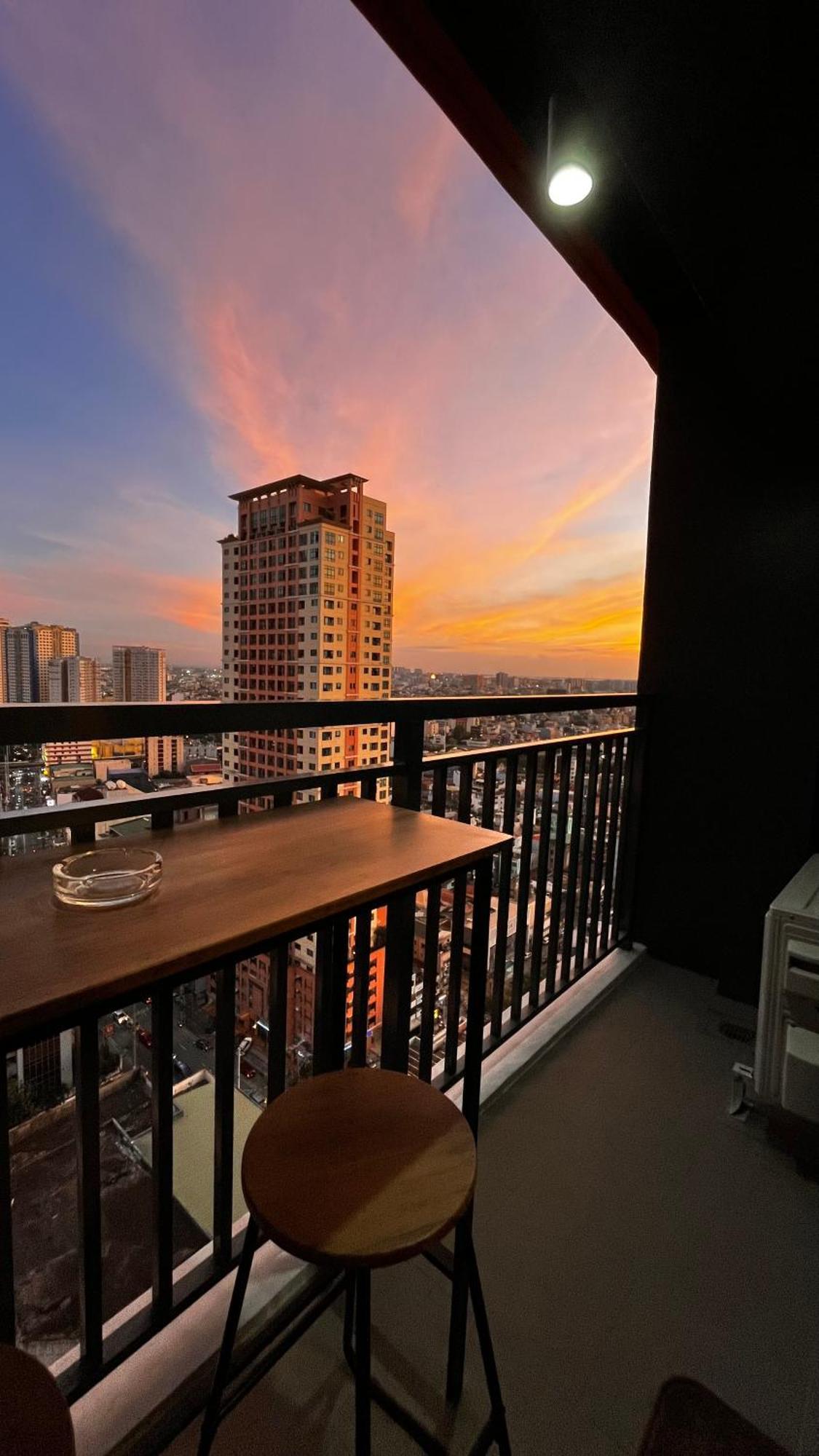 M&b Staycation Apartment