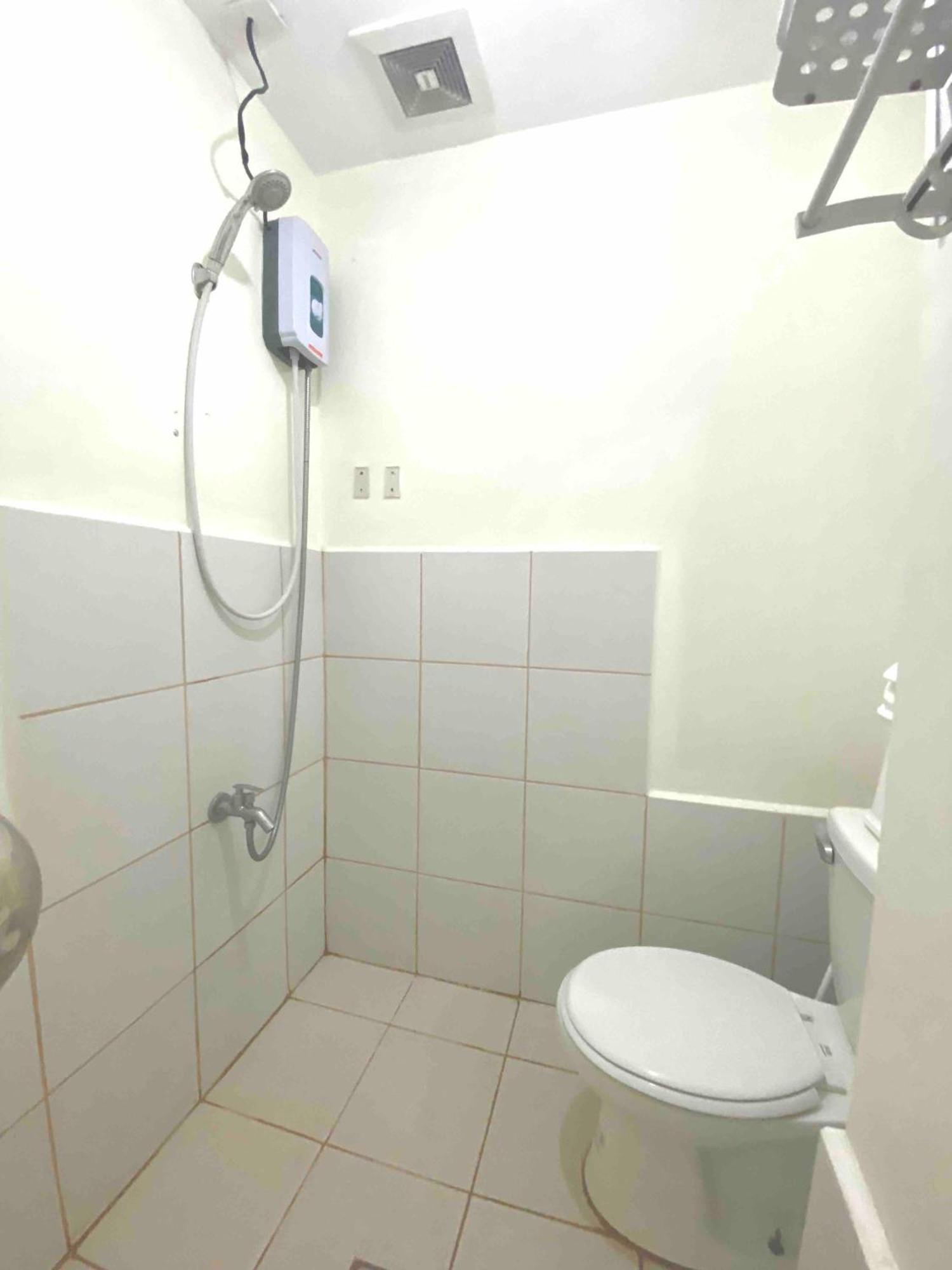 Hostel In The Metro I Near Mrt I Wifi