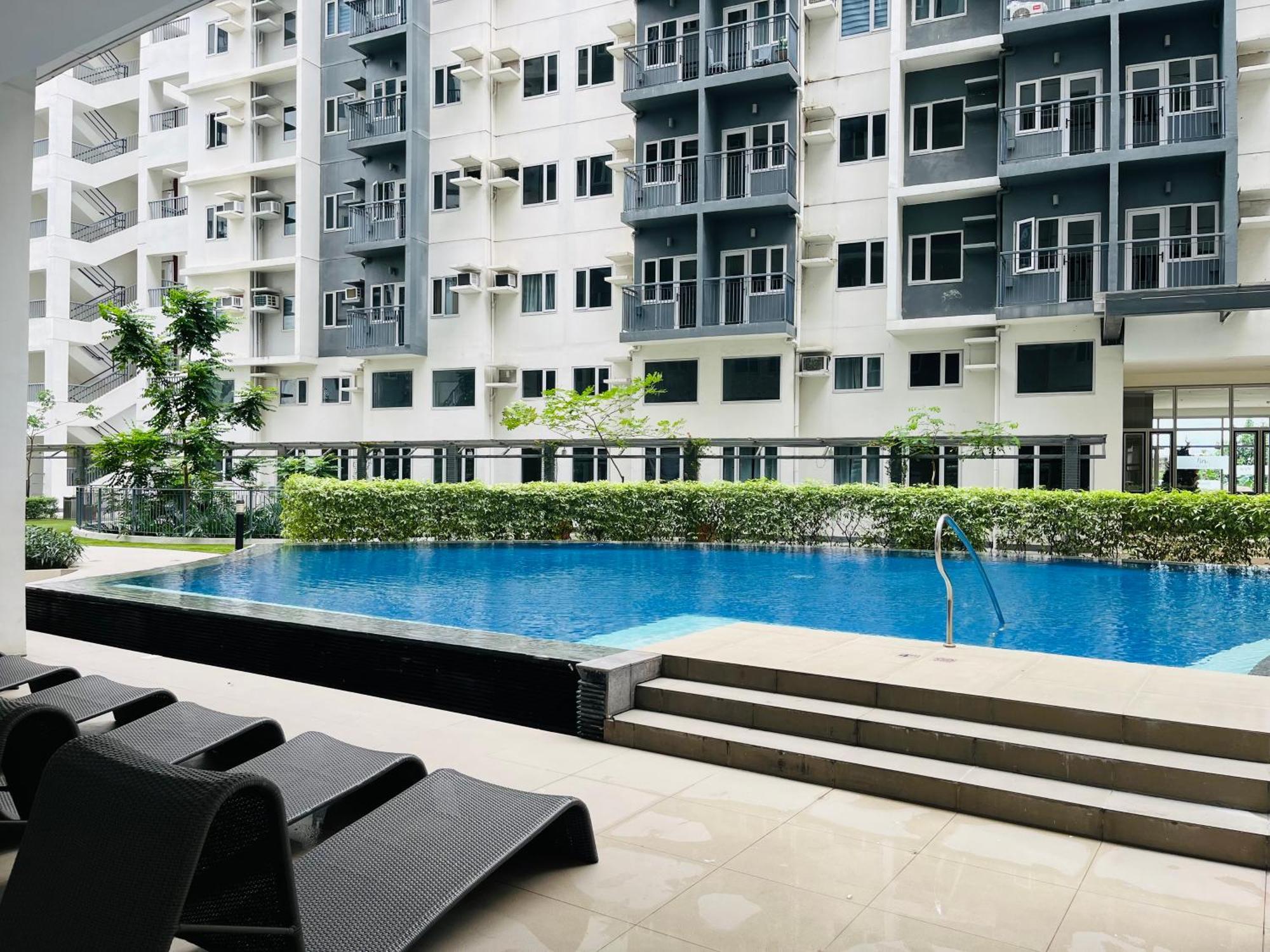 Cozy Heaven Aparthotel Quezon City