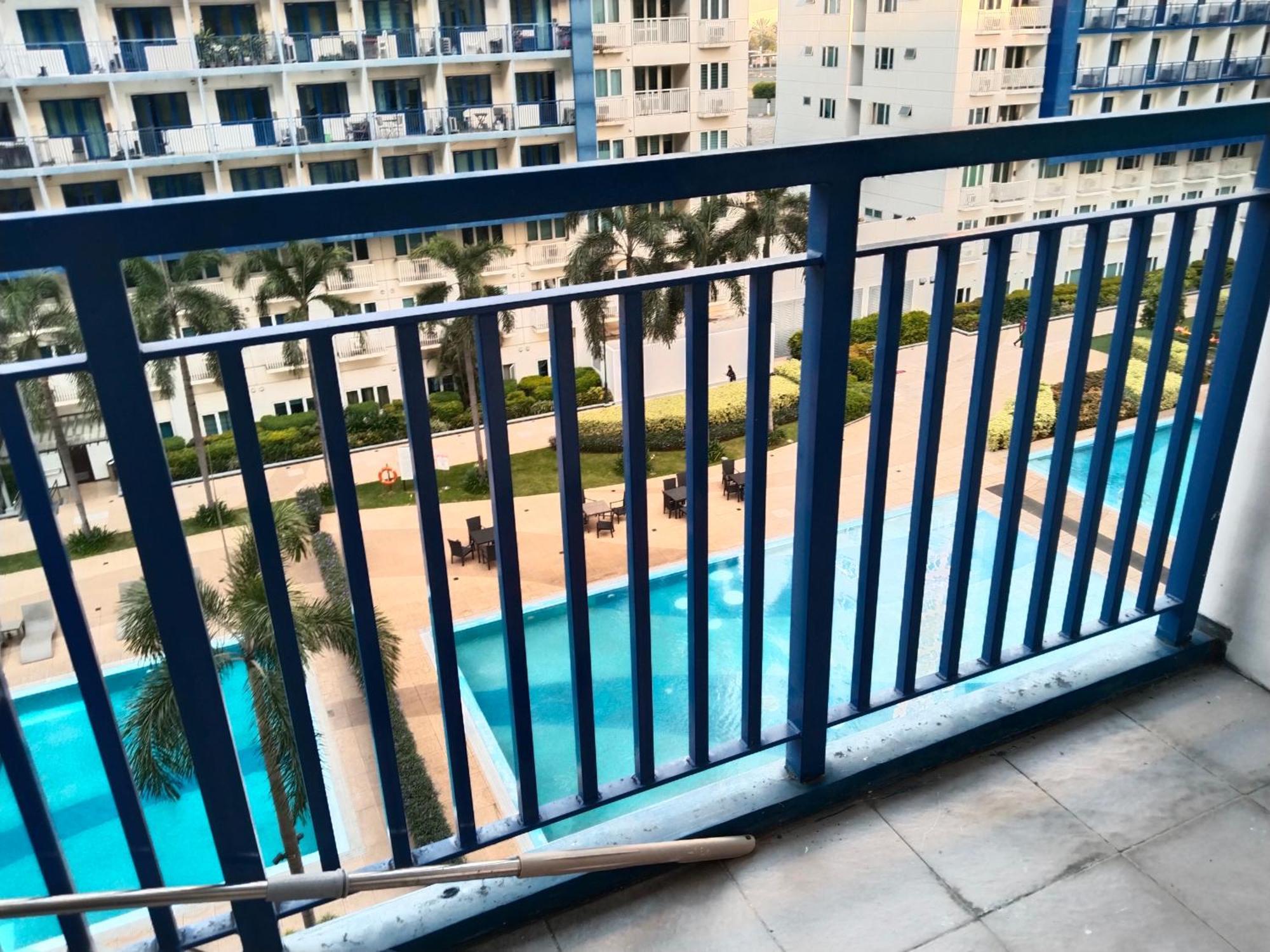 Moa Sea Residences * Manila