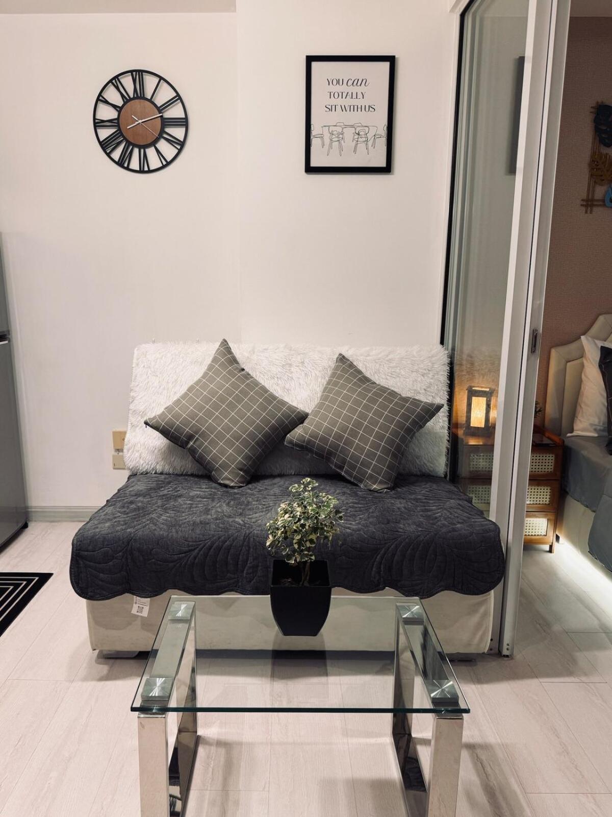 Apartment Azure Urban Resort-the Rustic Escape