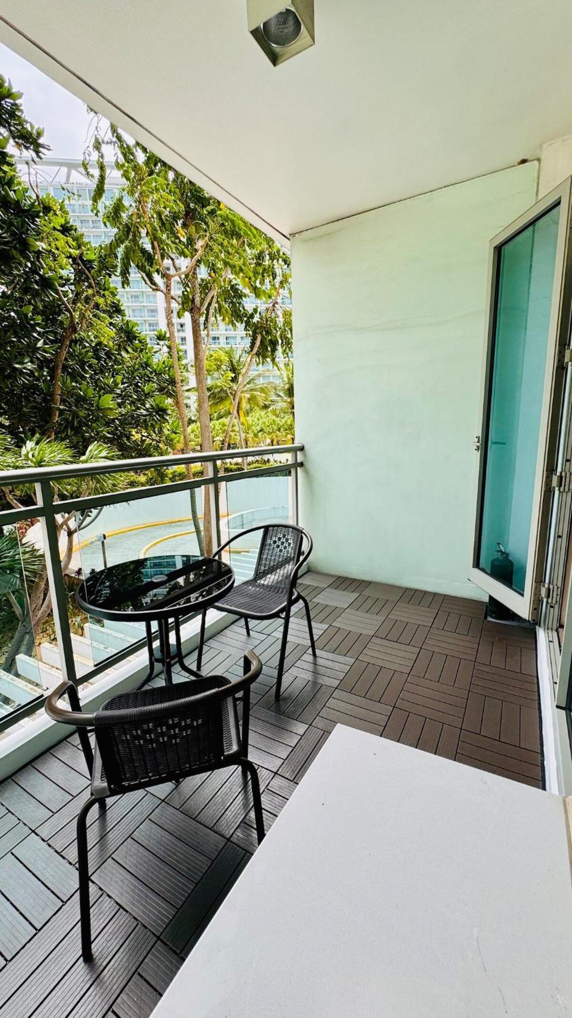 Azure Urban Resort-the Rustic Escape * Manila