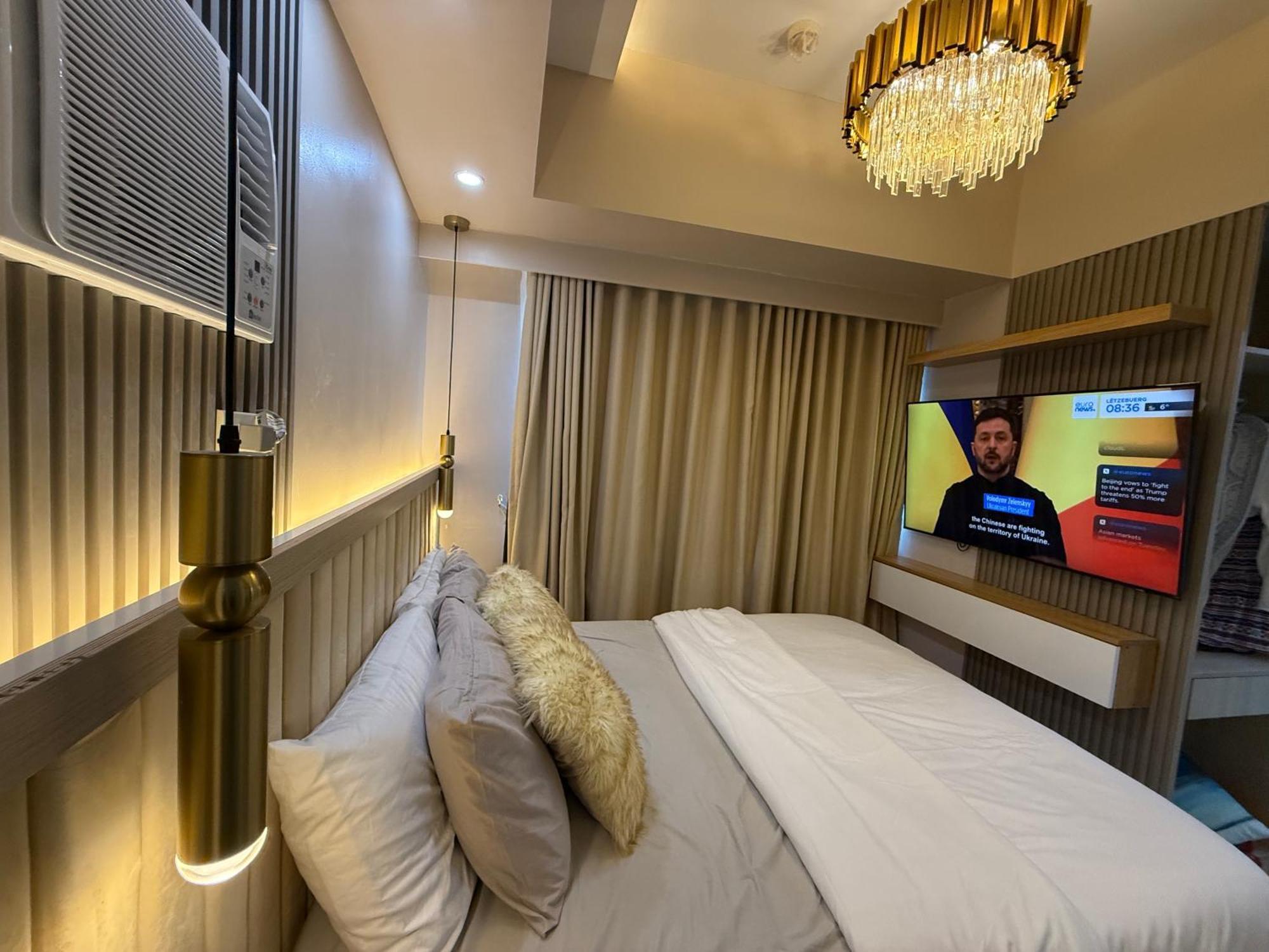 Yassis 2br Luxury Unit In Grass *