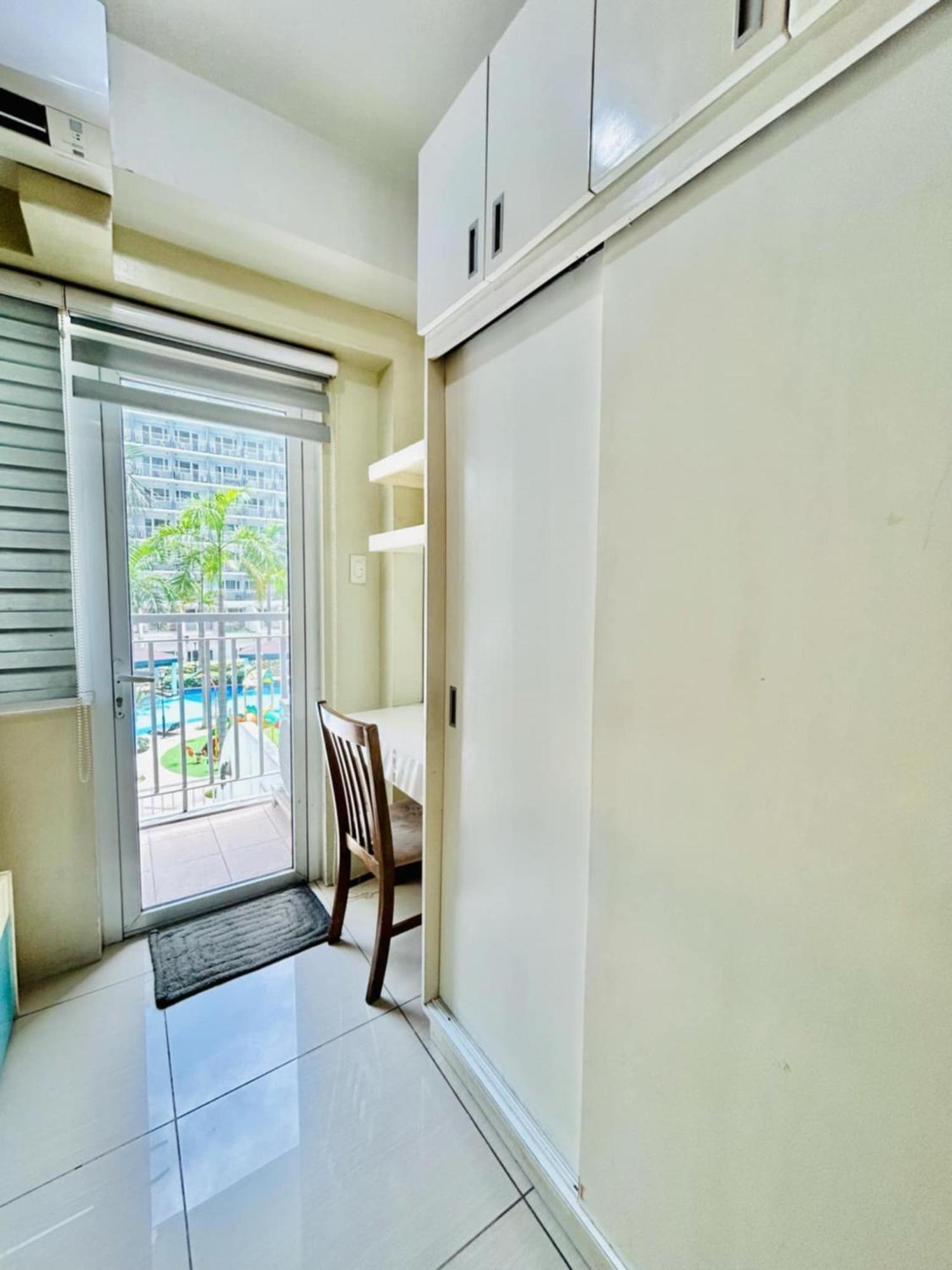 Shell Residences Deluxe 1br Condotel - Mall Of Aparthotel