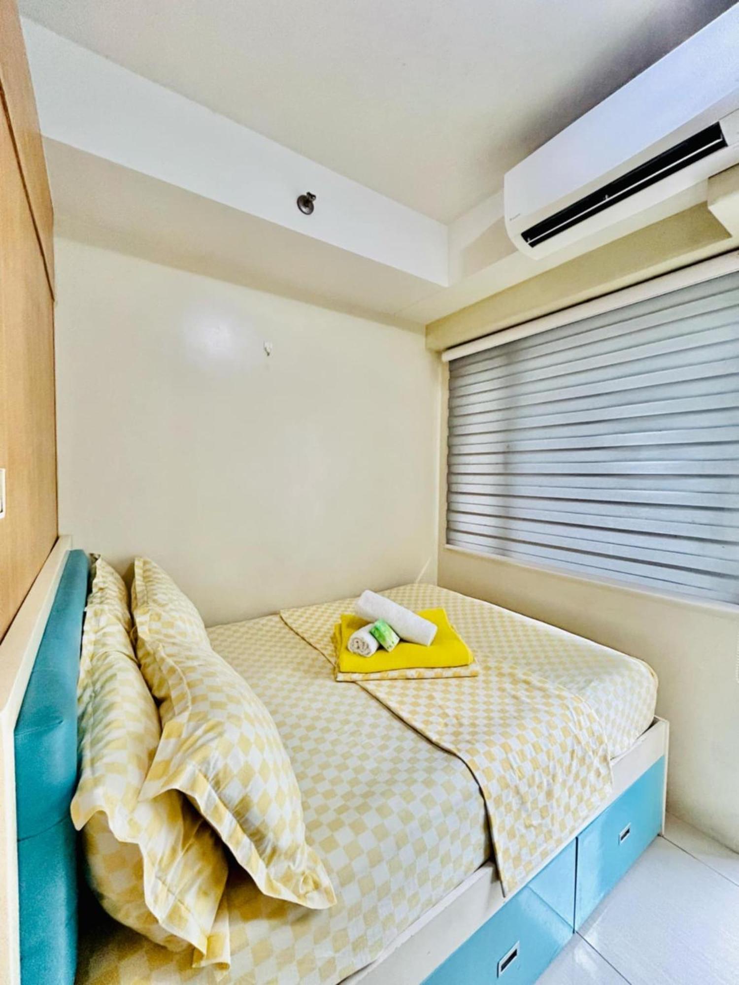Shell Residences Deluxe 1br Condotel - Mall Of