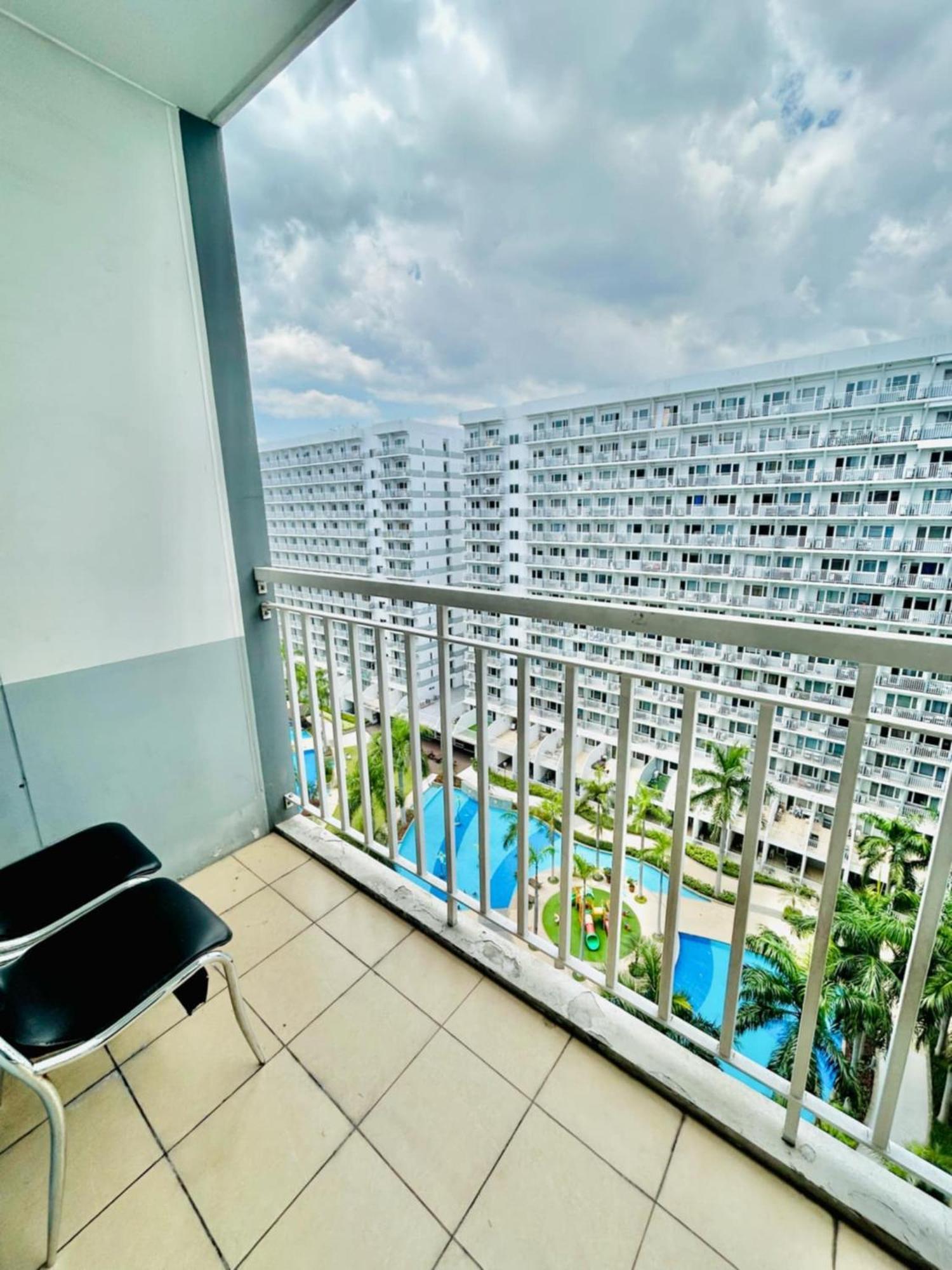 Shell Residences Deluxe 1br Condotel - Mall Of Aparthotel *