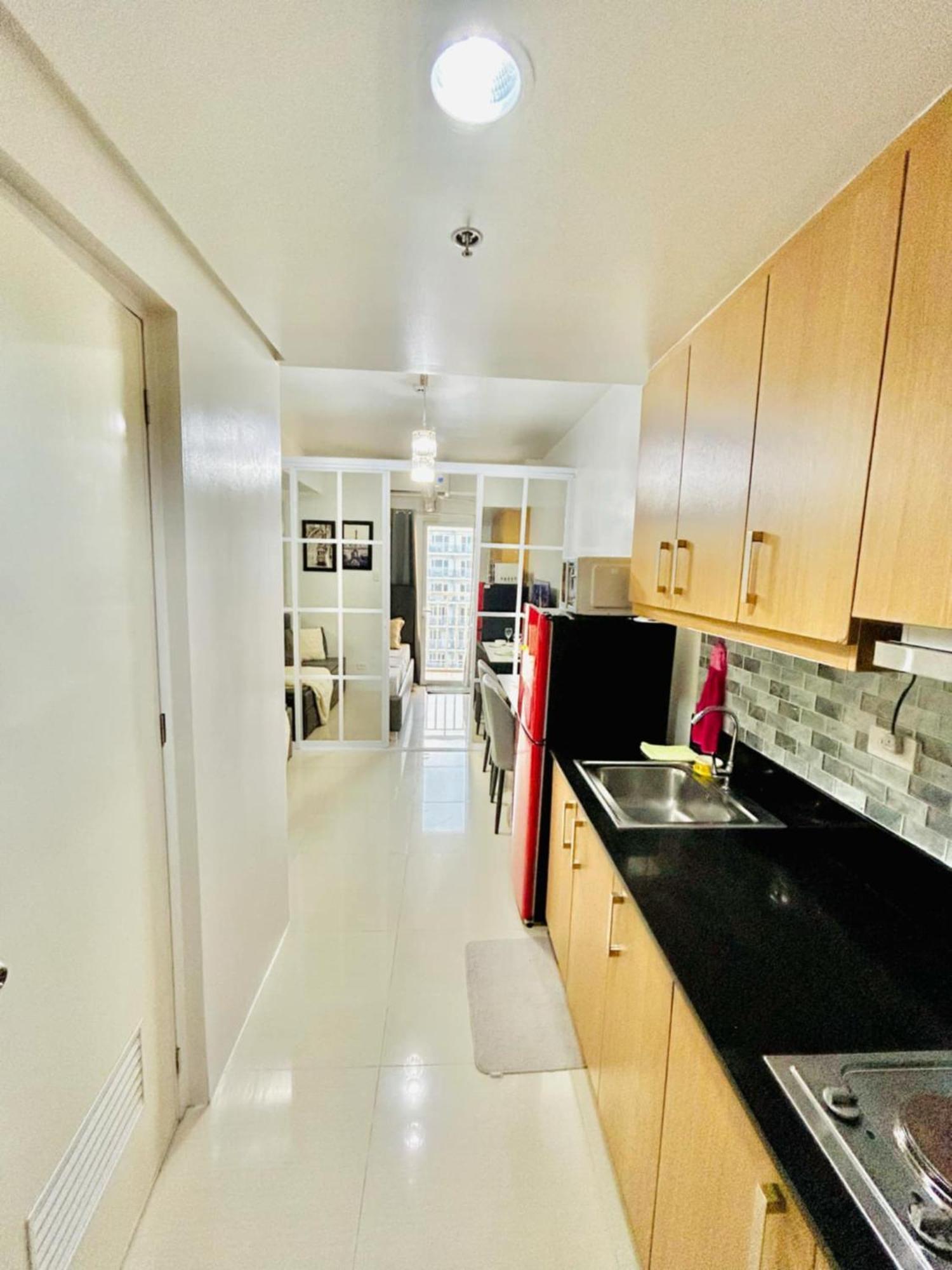 Shell Residences Deluxe 1br Condotel - Mall Of Aparthotel *
