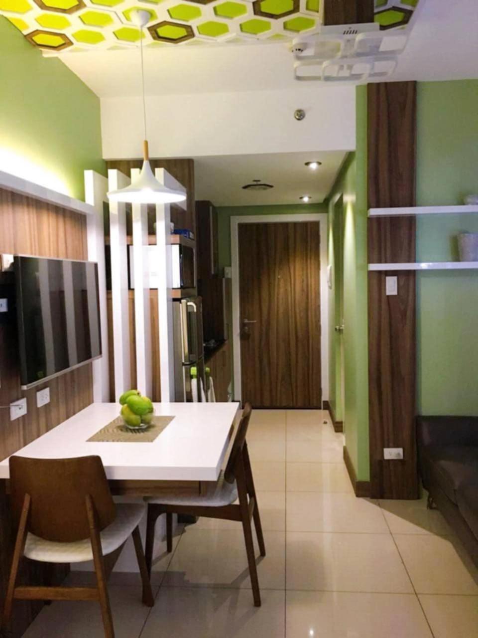 Shell Residences - Rhoi Manila
