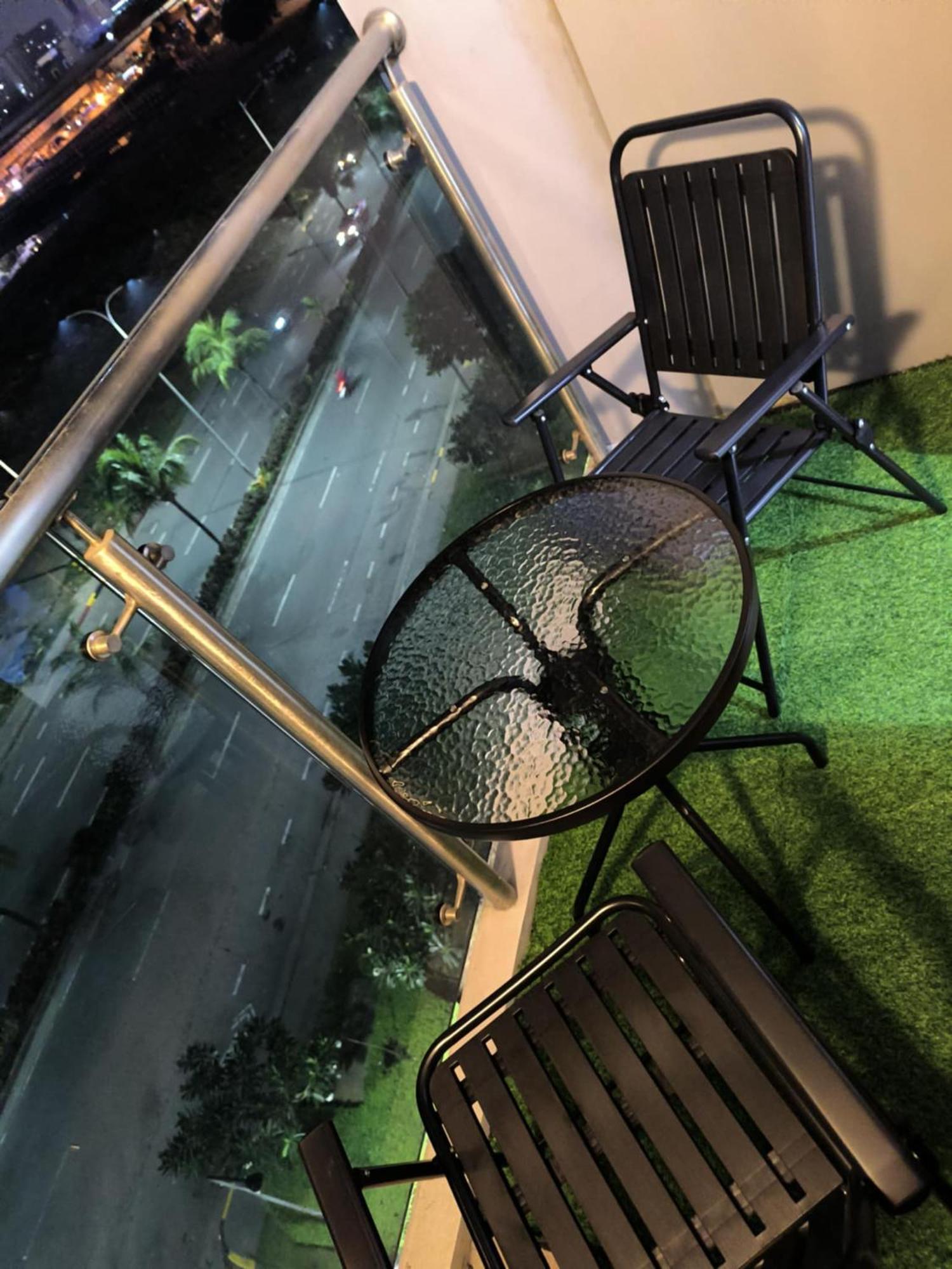 Shore 2 Residences - La Casa Aparthotel Manila