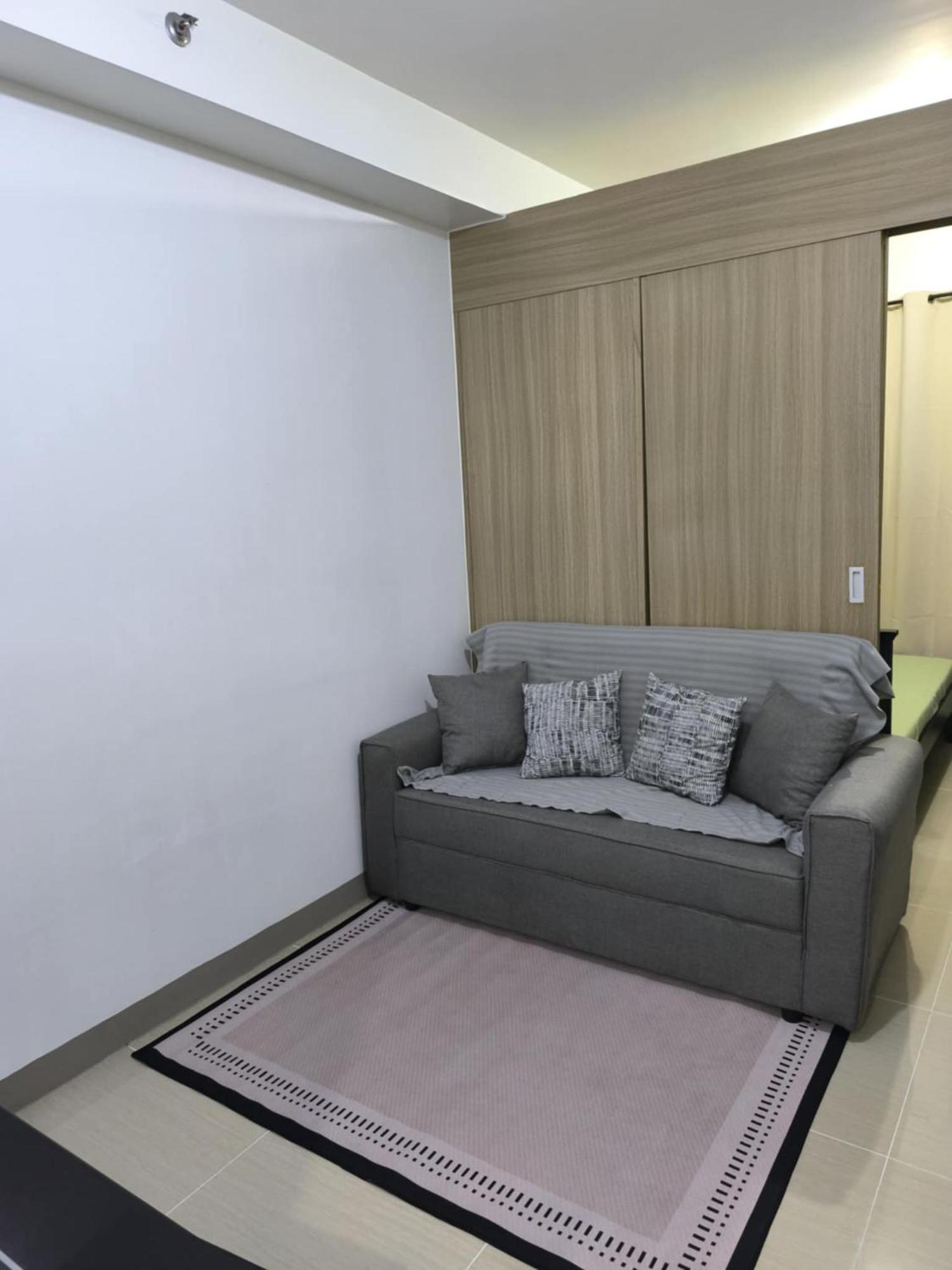 Shore 2 Residences - La Casa Aparthotel *
