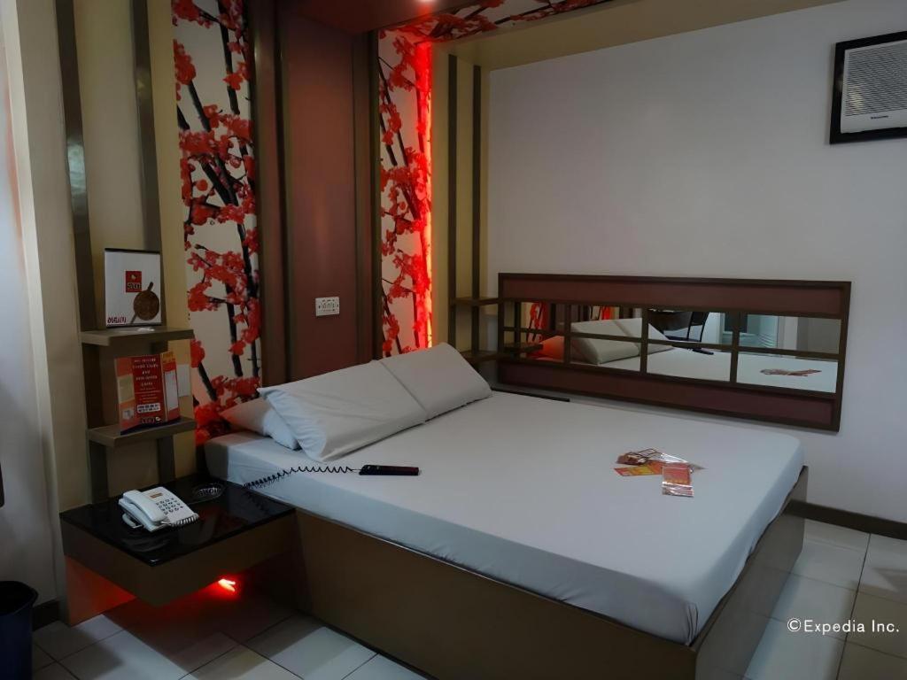 Hotel Sogo Buendia Pasay