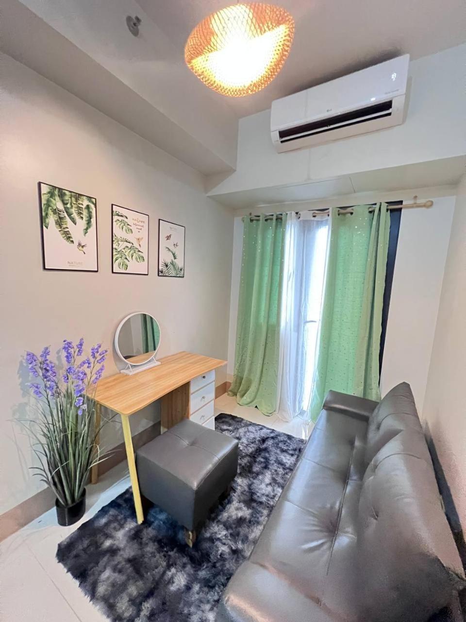 Unistay Shore 3 Tower 2 14 Flr W Bal Apartment