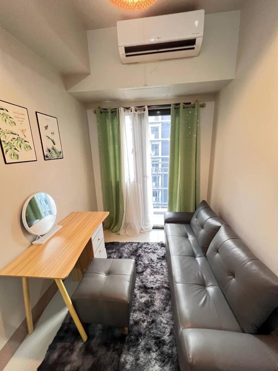 Apartment Unistay Shore 3 Tower 2 14 Flr W Bal Manila