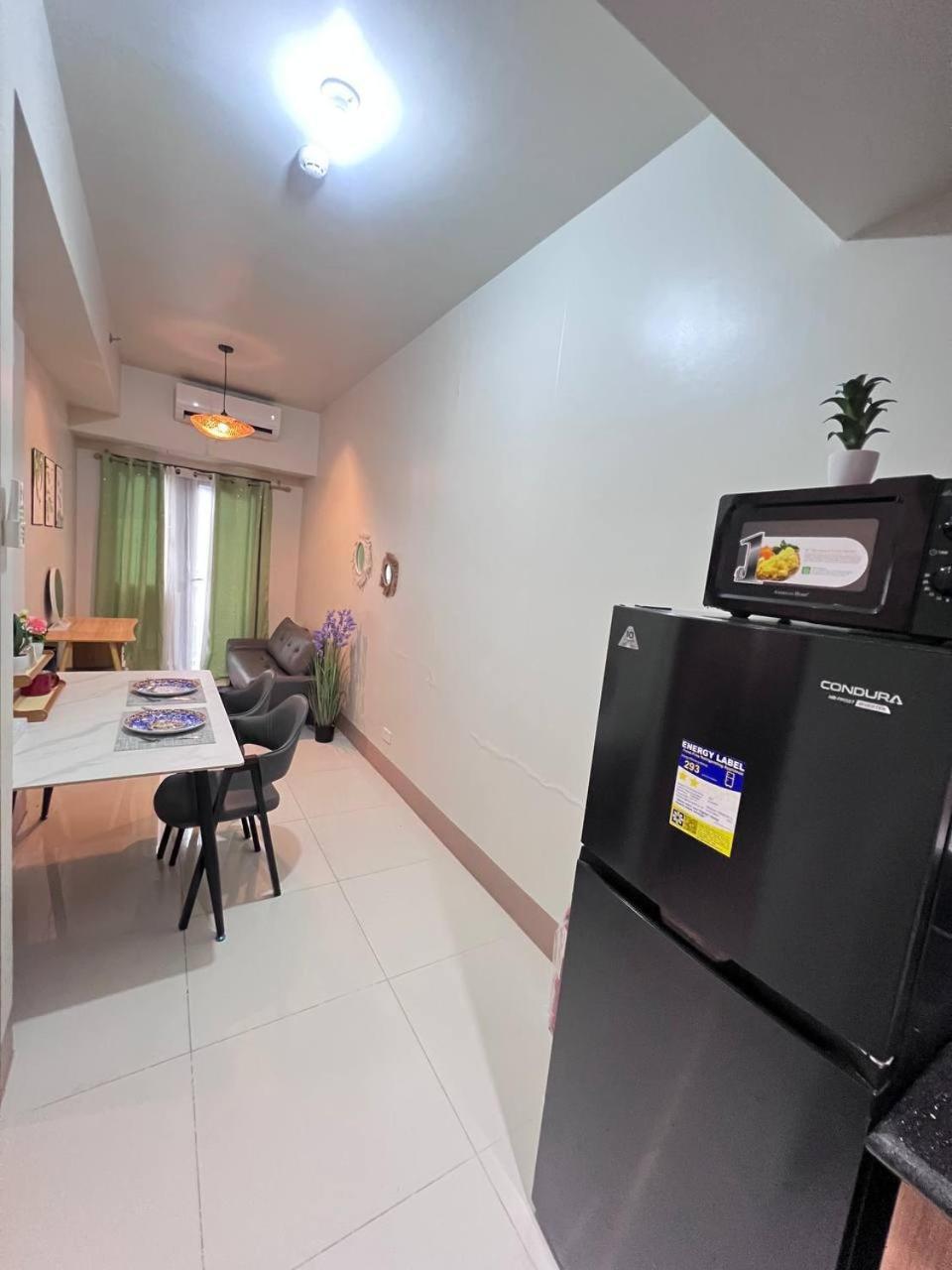 Apartment Unistay Shore 3 Tower 2 14 Flr W Bal Manila