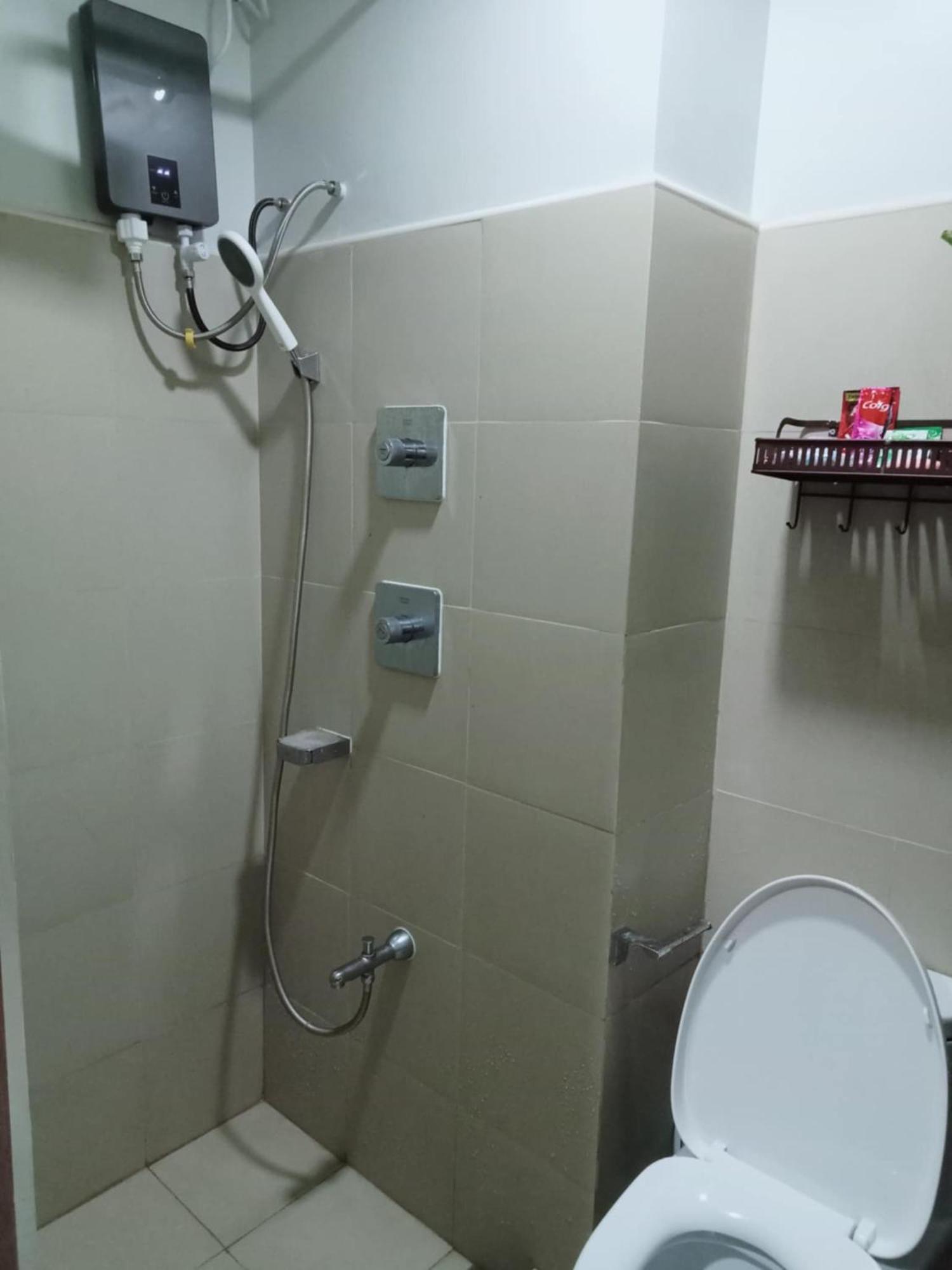 Hotel Shore 3 Residences Staycation *