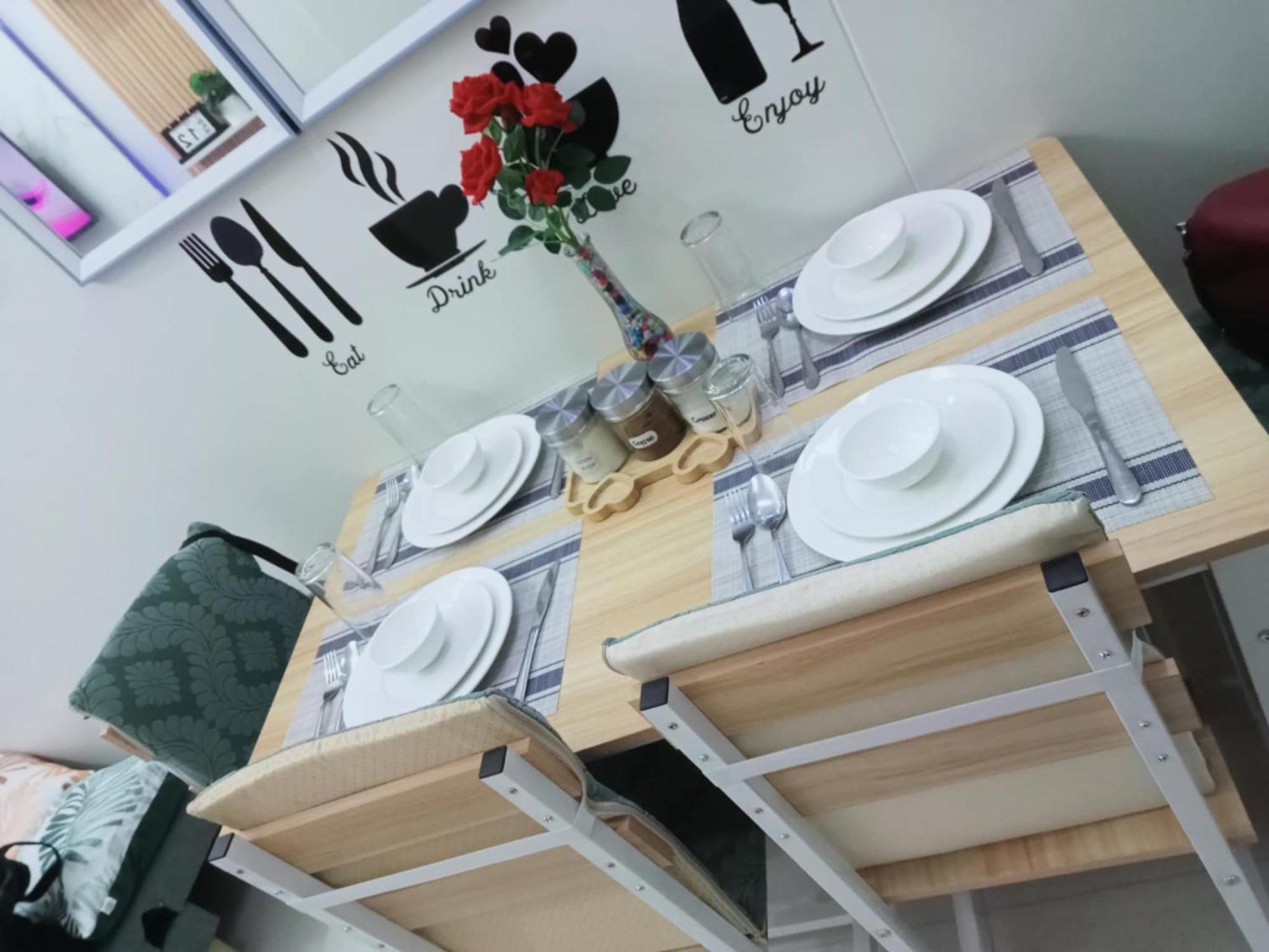 Hotel Shore 3 Residences Staycation