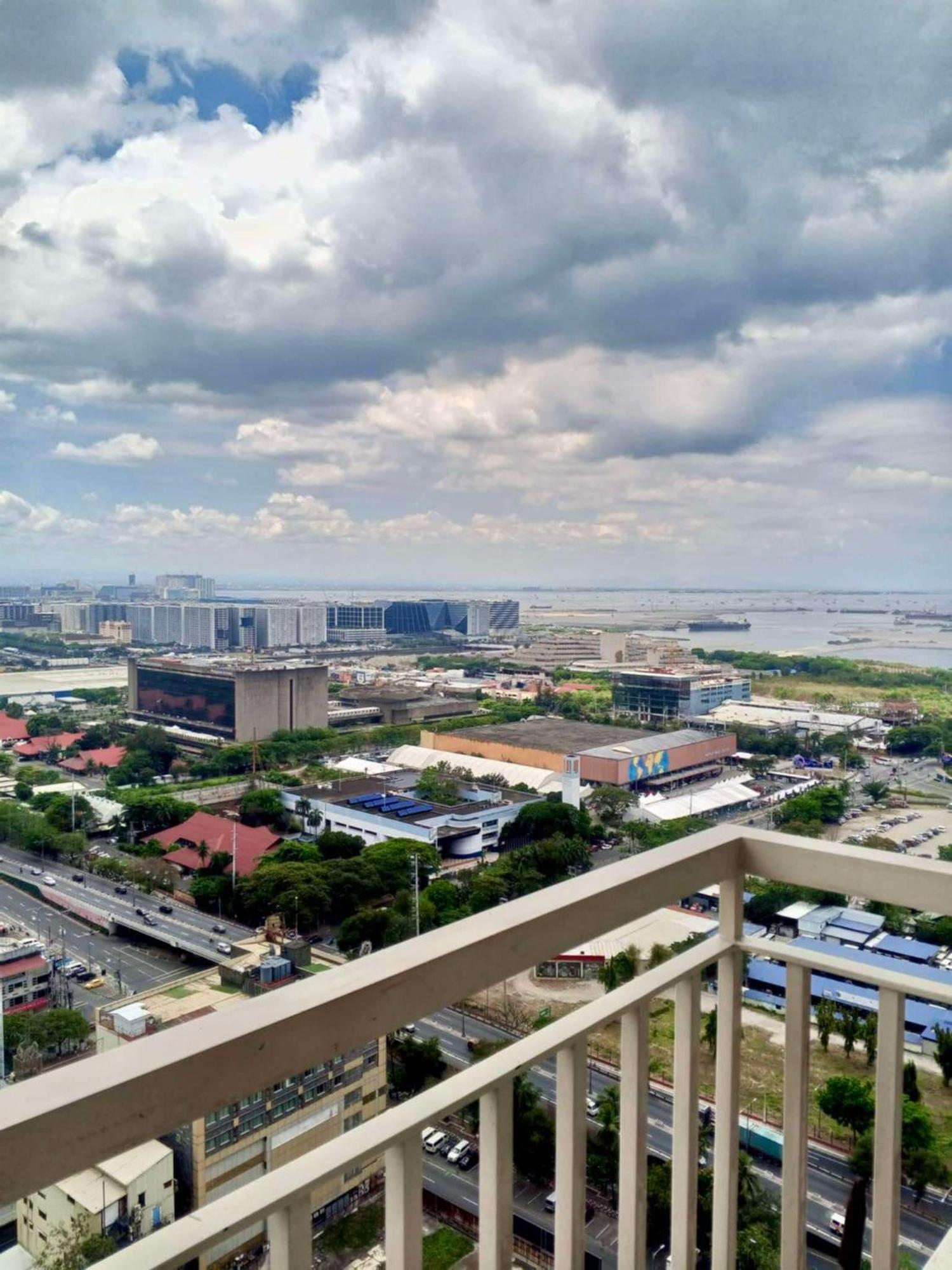 Moa Staycation Manila