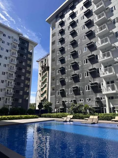 Charm Residences Staycation By Ashti *