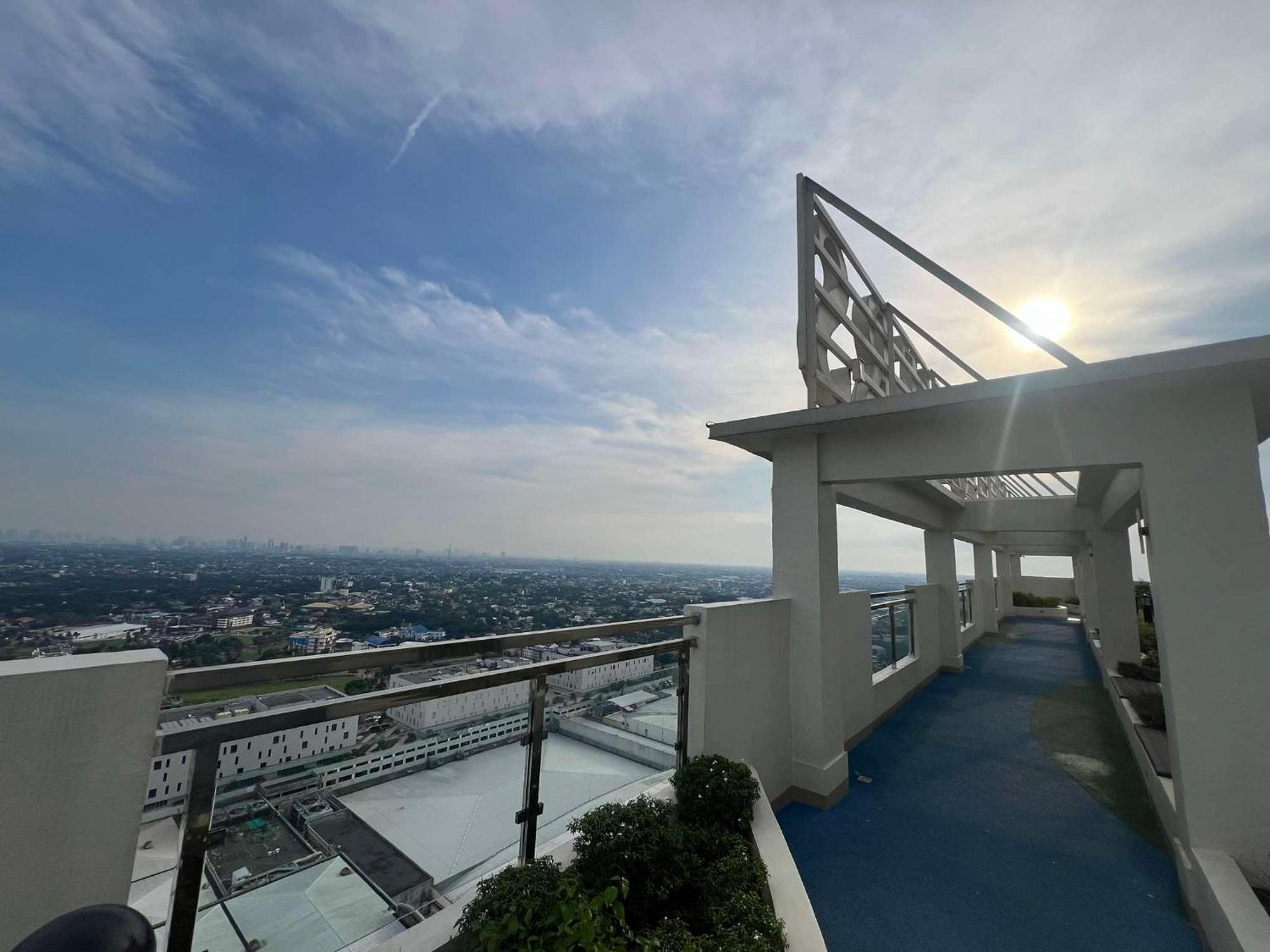 Apartment In Fairview *
