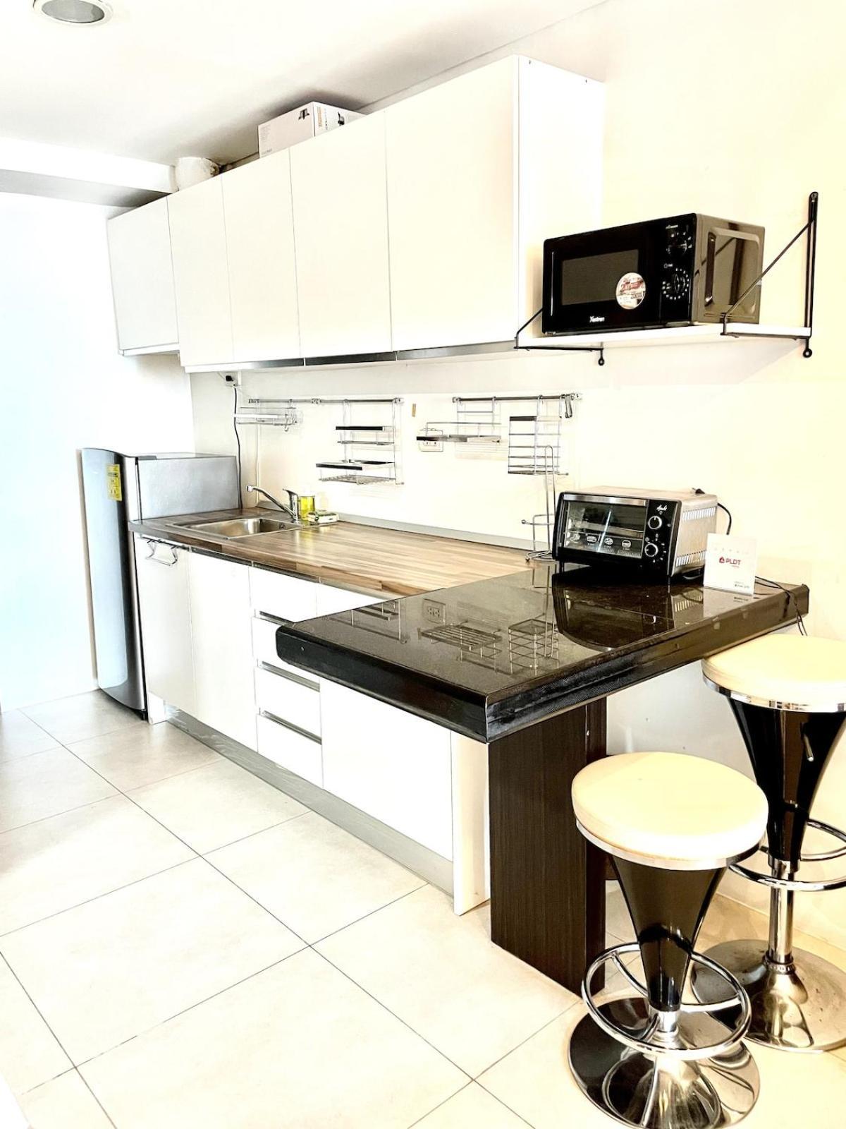 Cozy Near Eastwood Qc * Manila