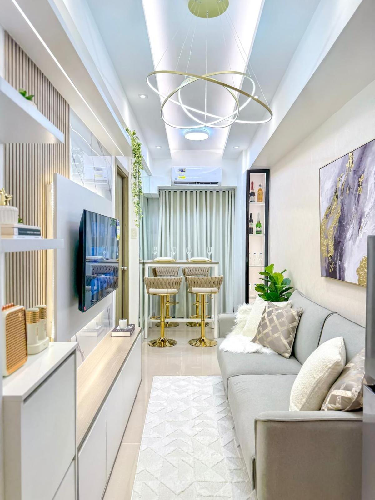 Apartment Eastovia Center With Pool At Fame Manila