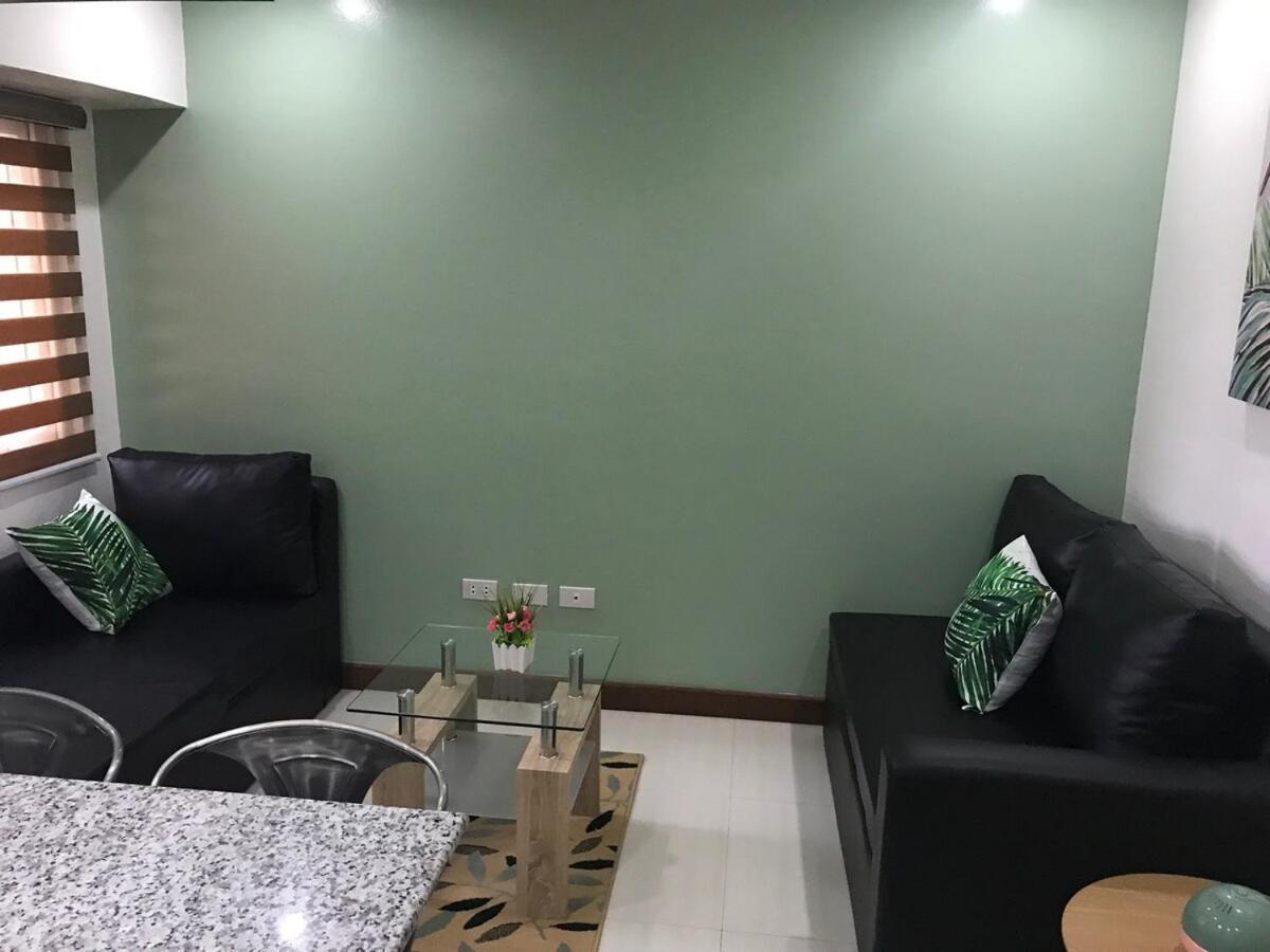Loft-style Unit In Makati With Netflix Wifi Apartment *