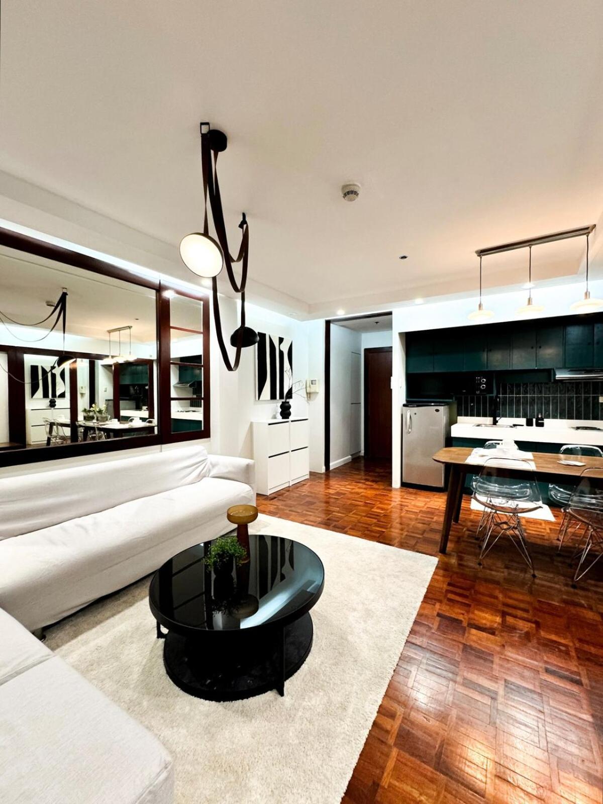 Apartment Intimate And Cozy One Bedroom Across Greenbelt Makati *