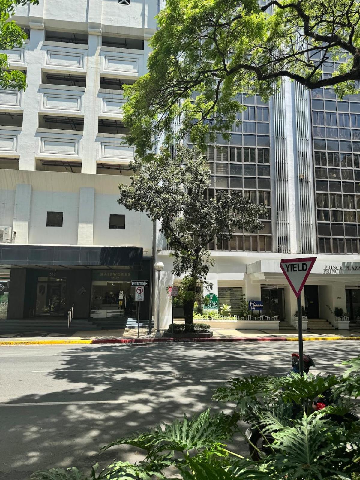 Intimate And Cozy One Bedroom Across Greenbelt Makati Apartment Manila