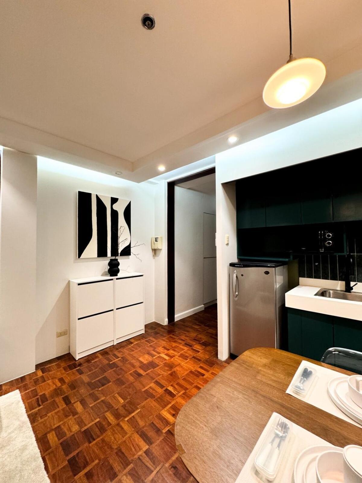 Apartment Intimate And Cozy One Bedroom Across Greenbelt Makati Manila