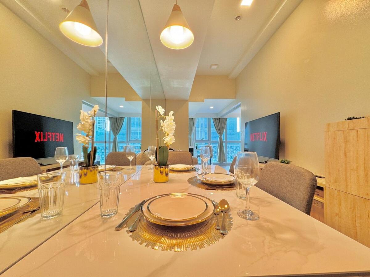 Apartment Modern Interiored In Uptown Bgc With Fastwi-fi Manila