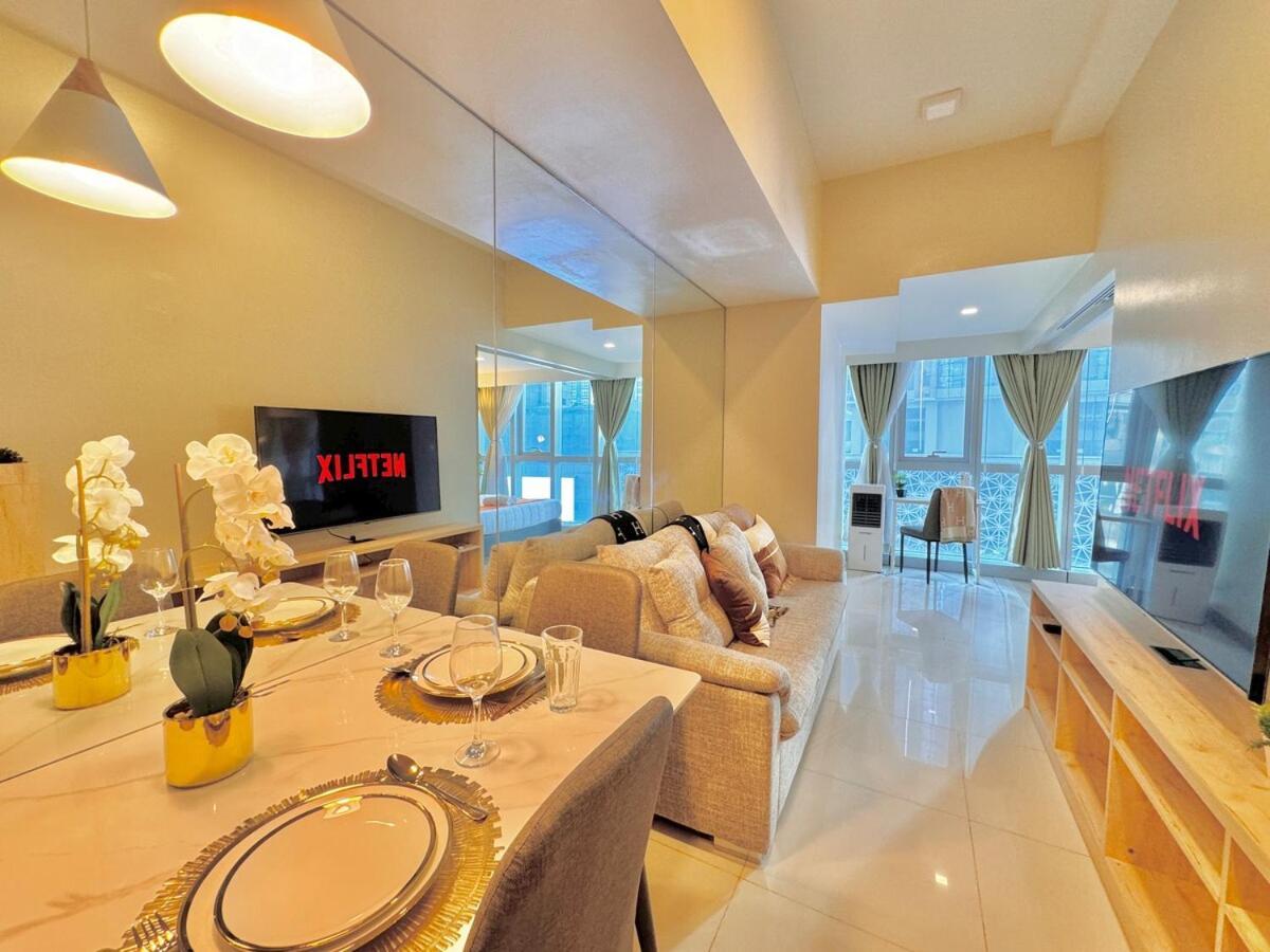 Apartment Modern Interiored In Uptown Bgc With Fastwi-fi Manila