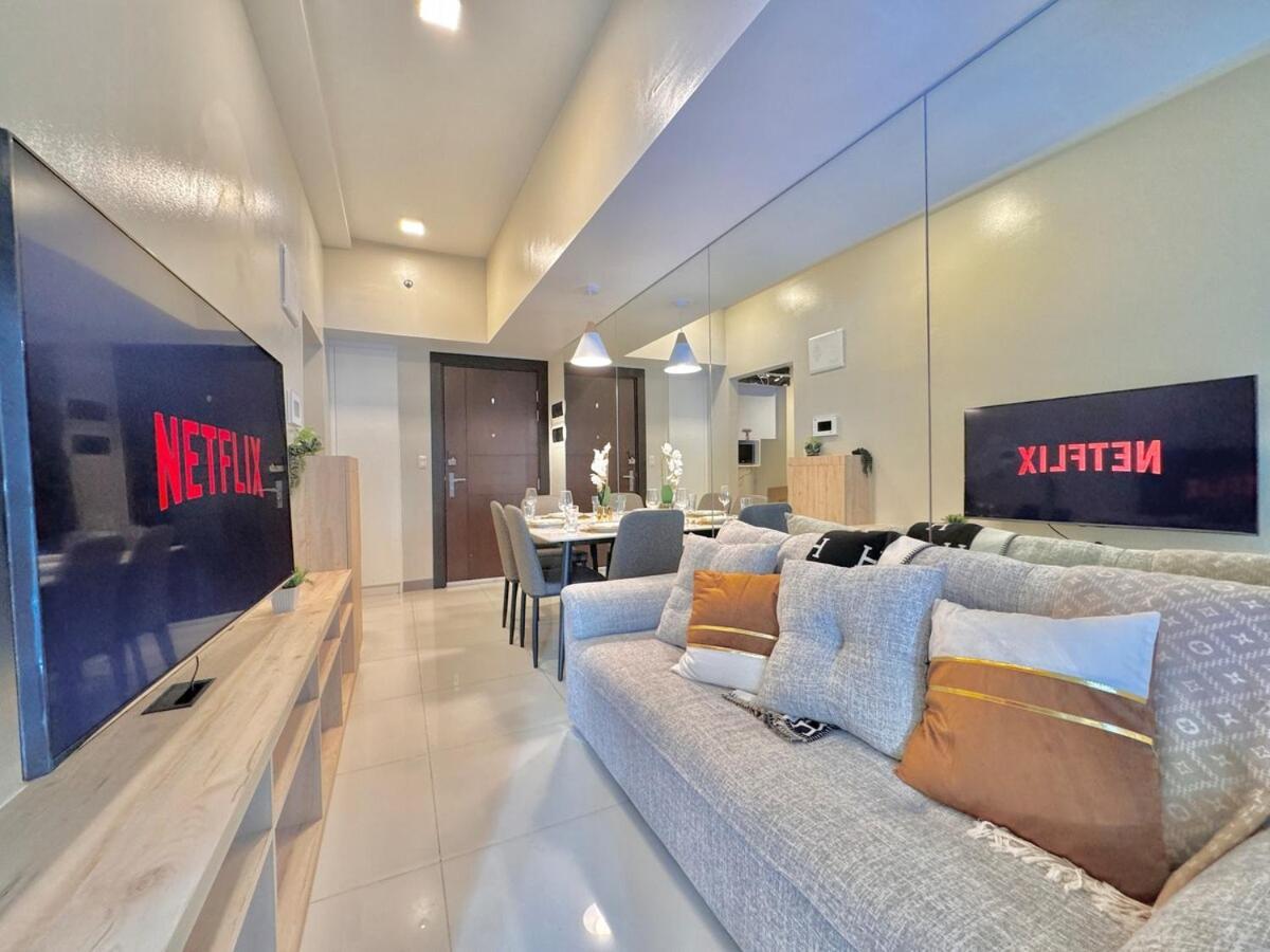 Modern Interiored In Uptown Bgc With Fastwi-fi Manila