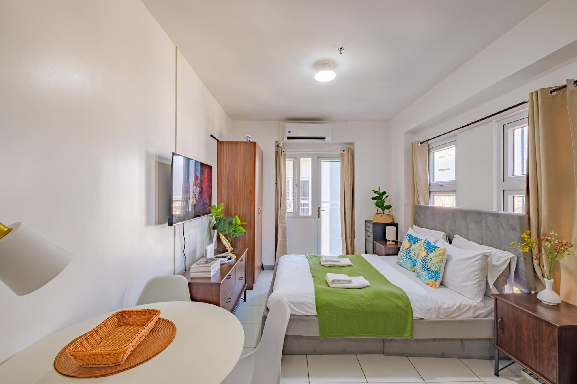 Apartment Cozy With Balcony Netflix Free Access To Pool And Gym 100mbps