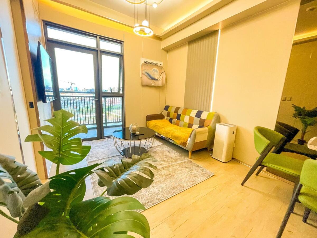 Lovely 1br Near Solaire, Okada I 5mins To Airport Apartment