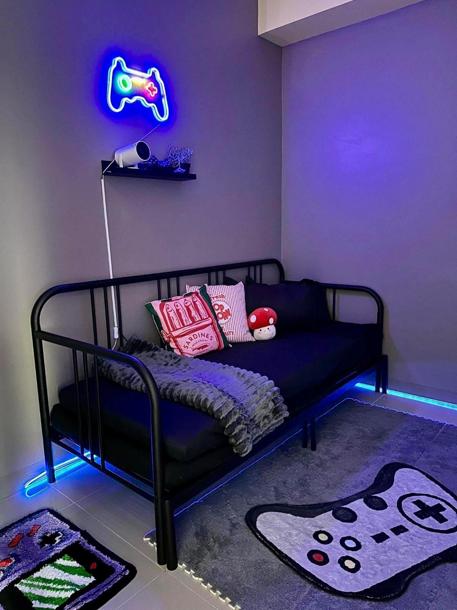 Rovi,s Nook Smdc Charm Apartment