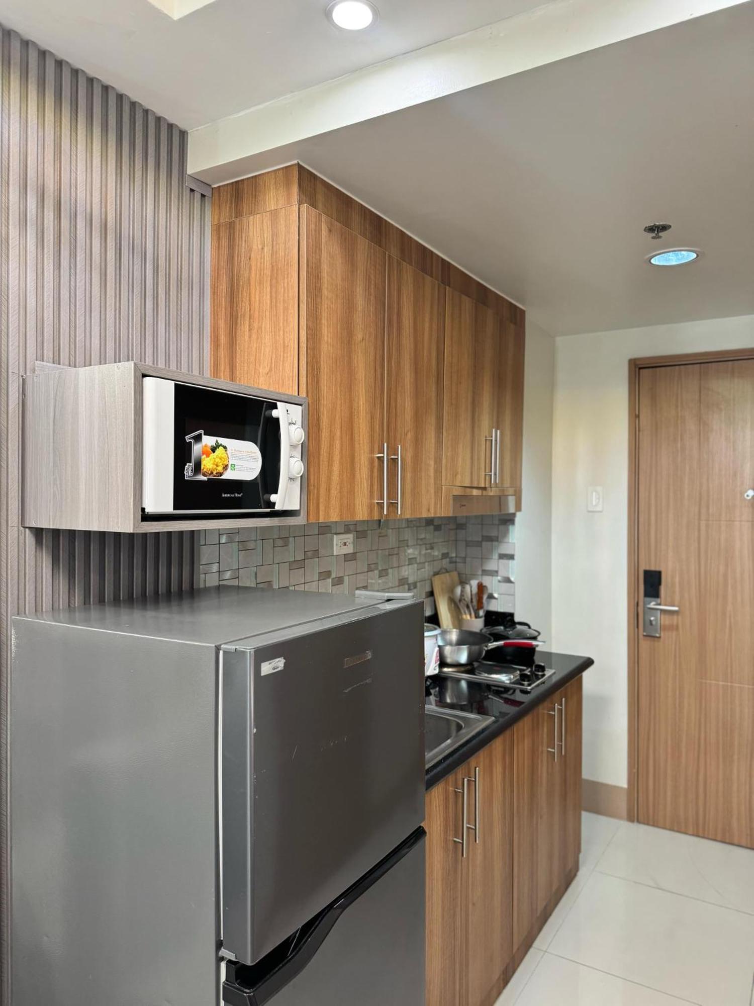 Milagrosa Shore 3 Residences