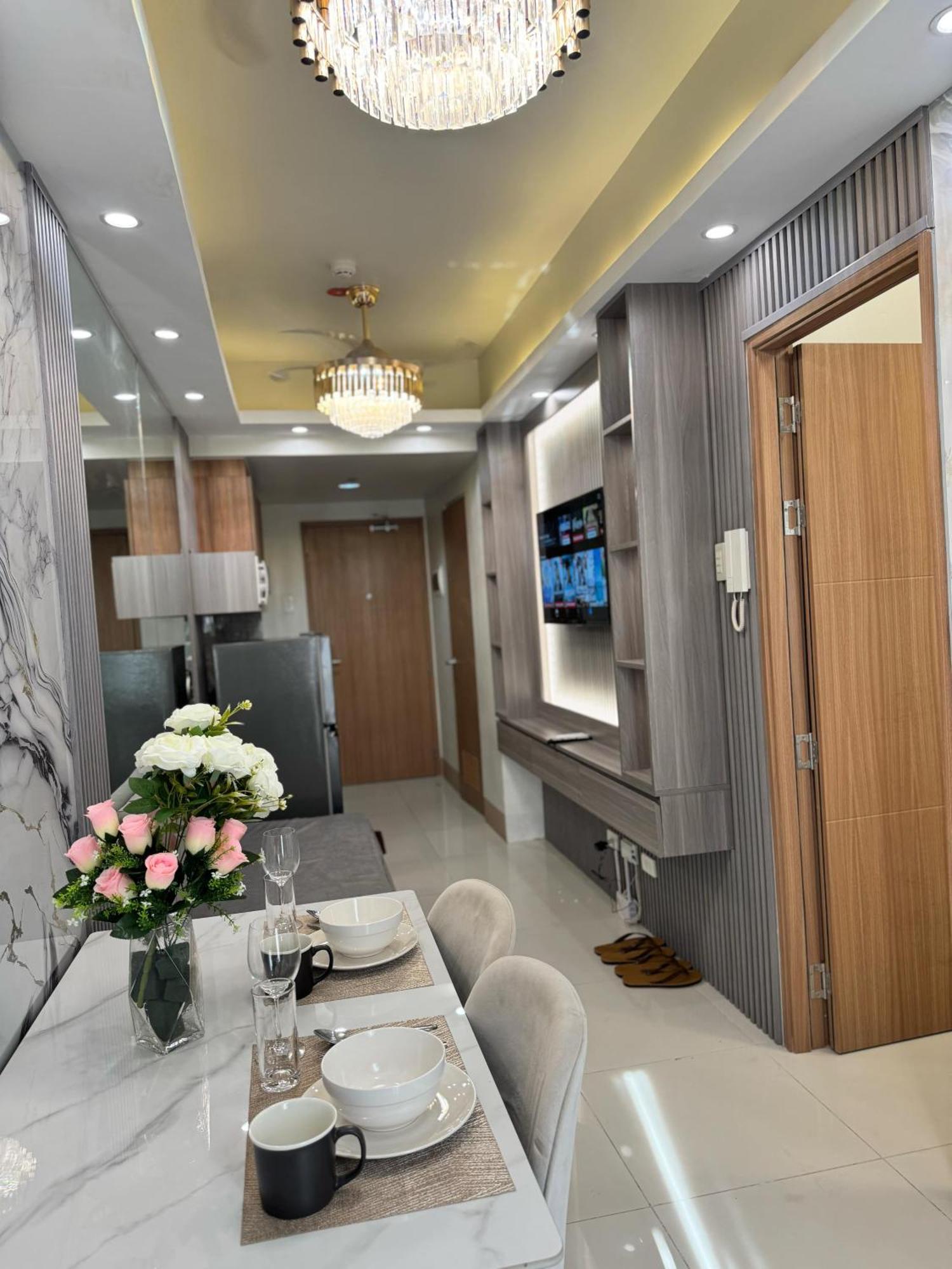 Milagrosa Shore 3 Residences *