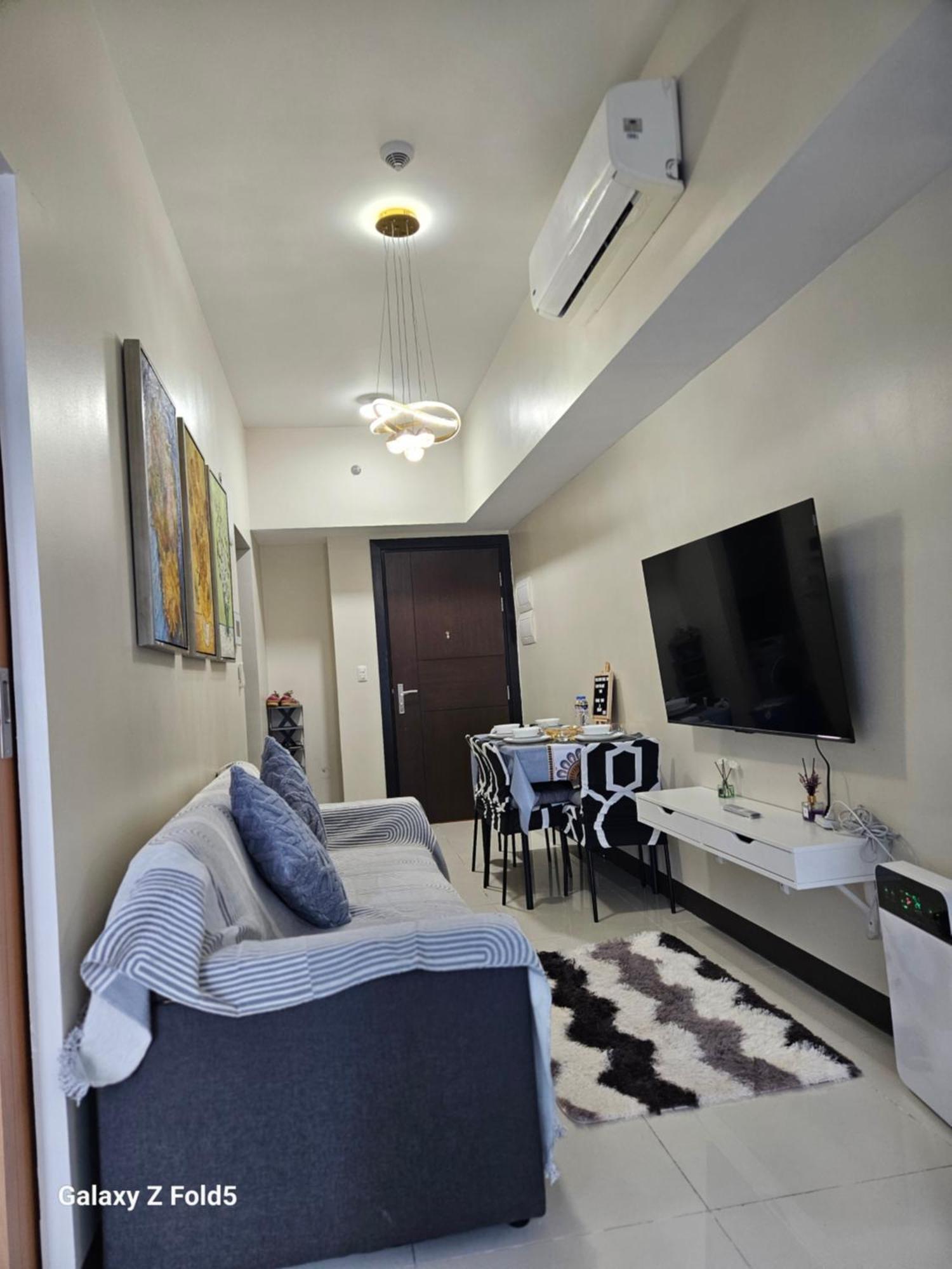 Bgc Opulent Heights Residences Aparthotel