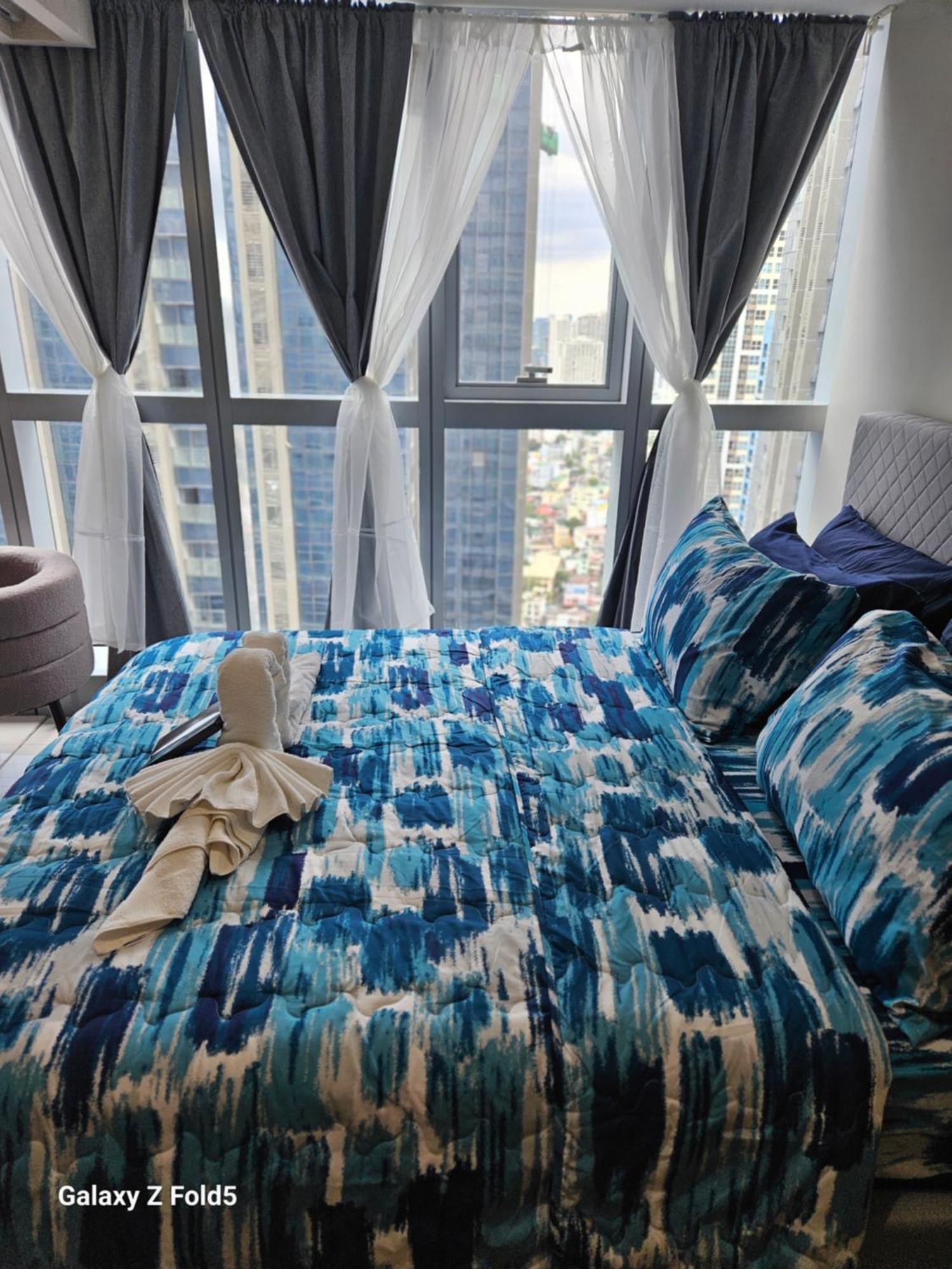 Aparthotel Bgc Opulent Heights Residences Manila