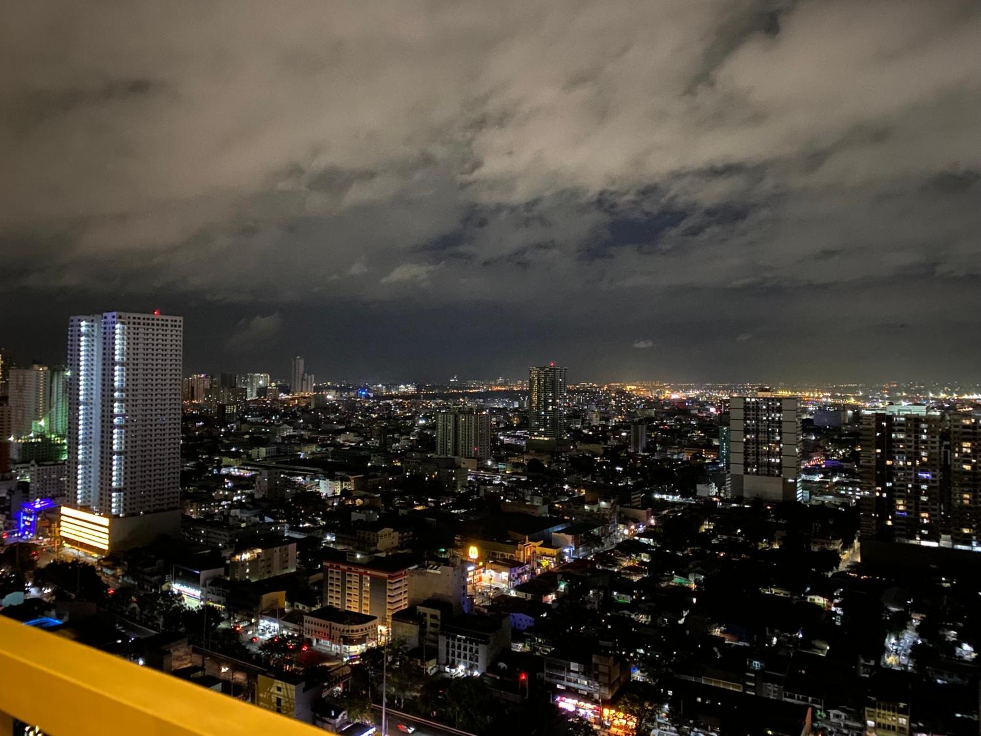 Coast Residences Zeus Place * Manila