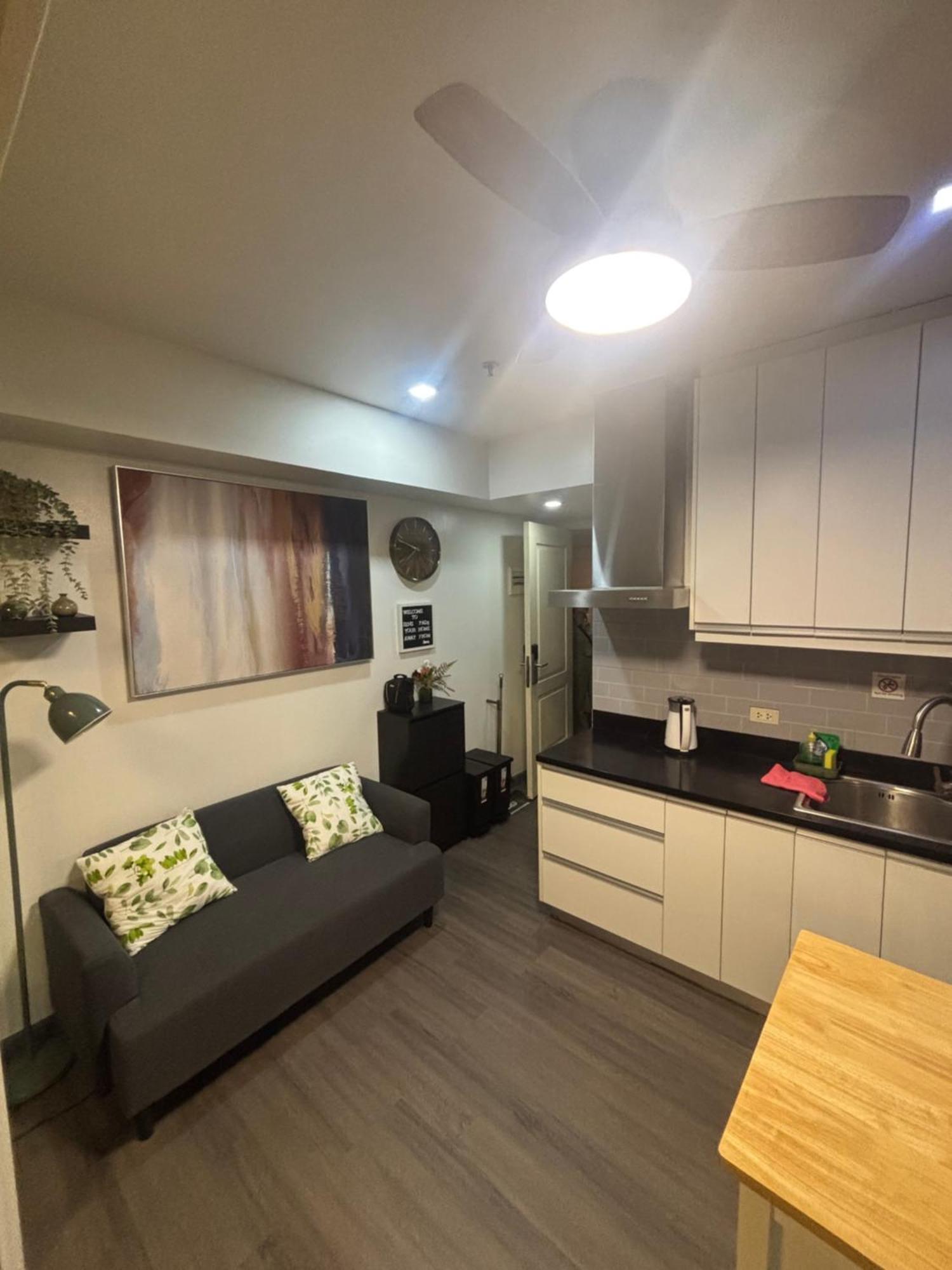 Aparthotel 1br Condotel In Azure Urban Near Naia